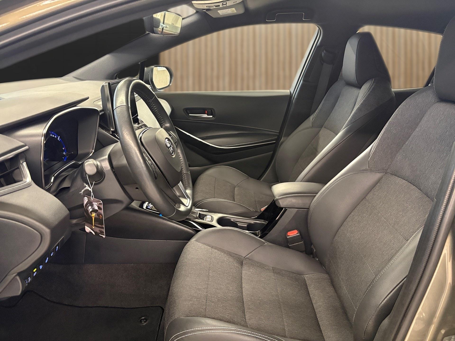 TOYOTA Corolla 1.8 HSD Trend e-CVT-image-11