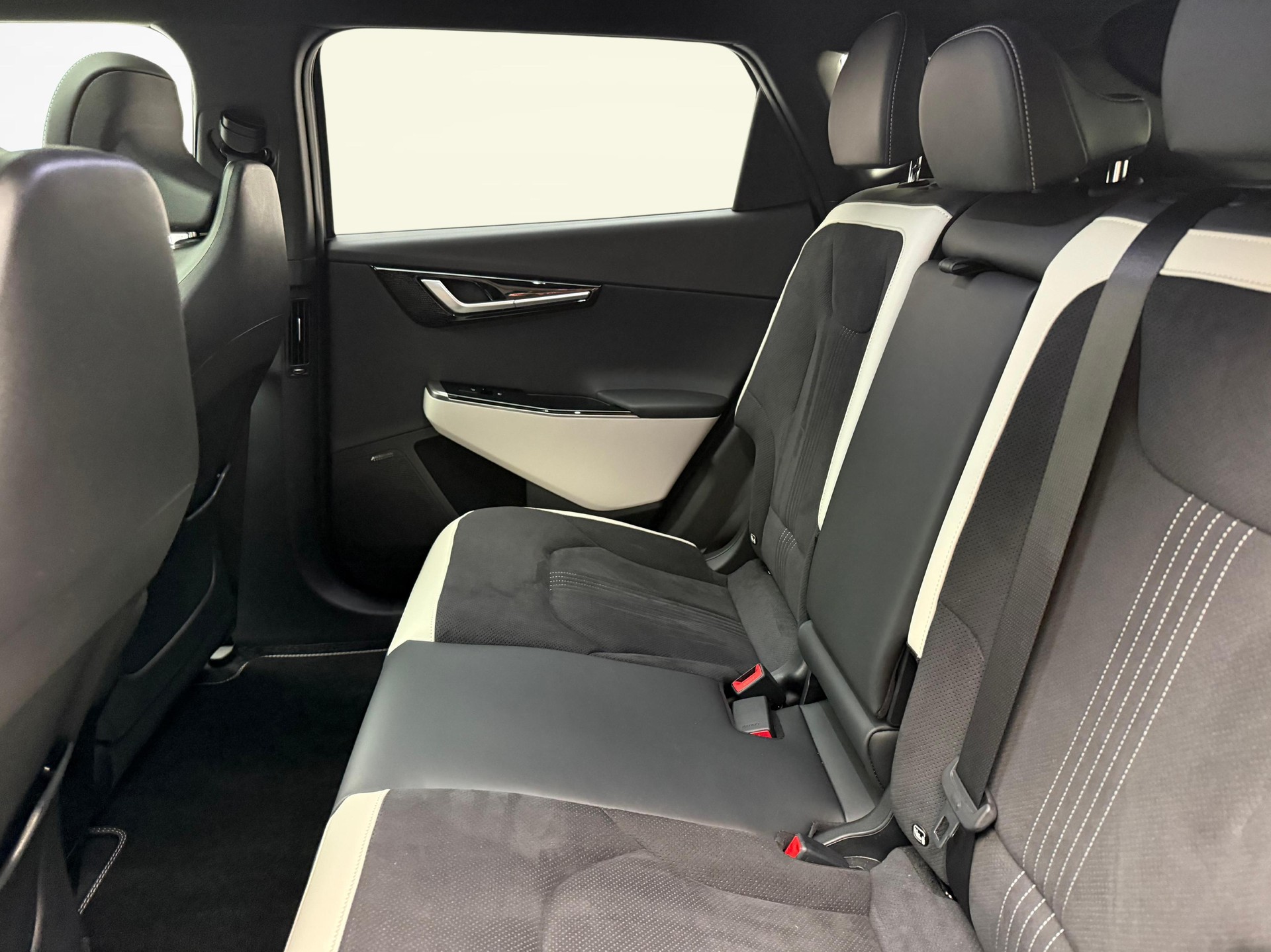 KIA EV6 77 kWh GT-Line 4x4-image-10