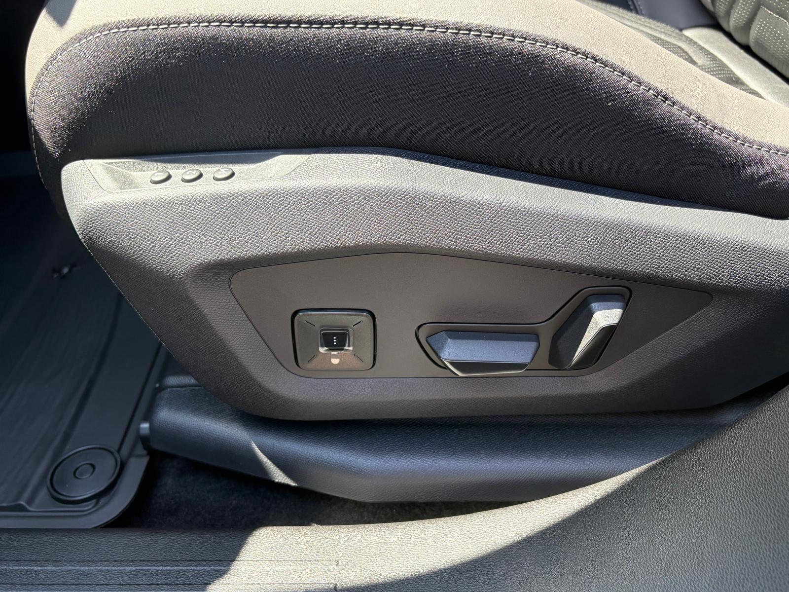 JEEP Compass 1.2 T e-Hybrid First Edition-image-7