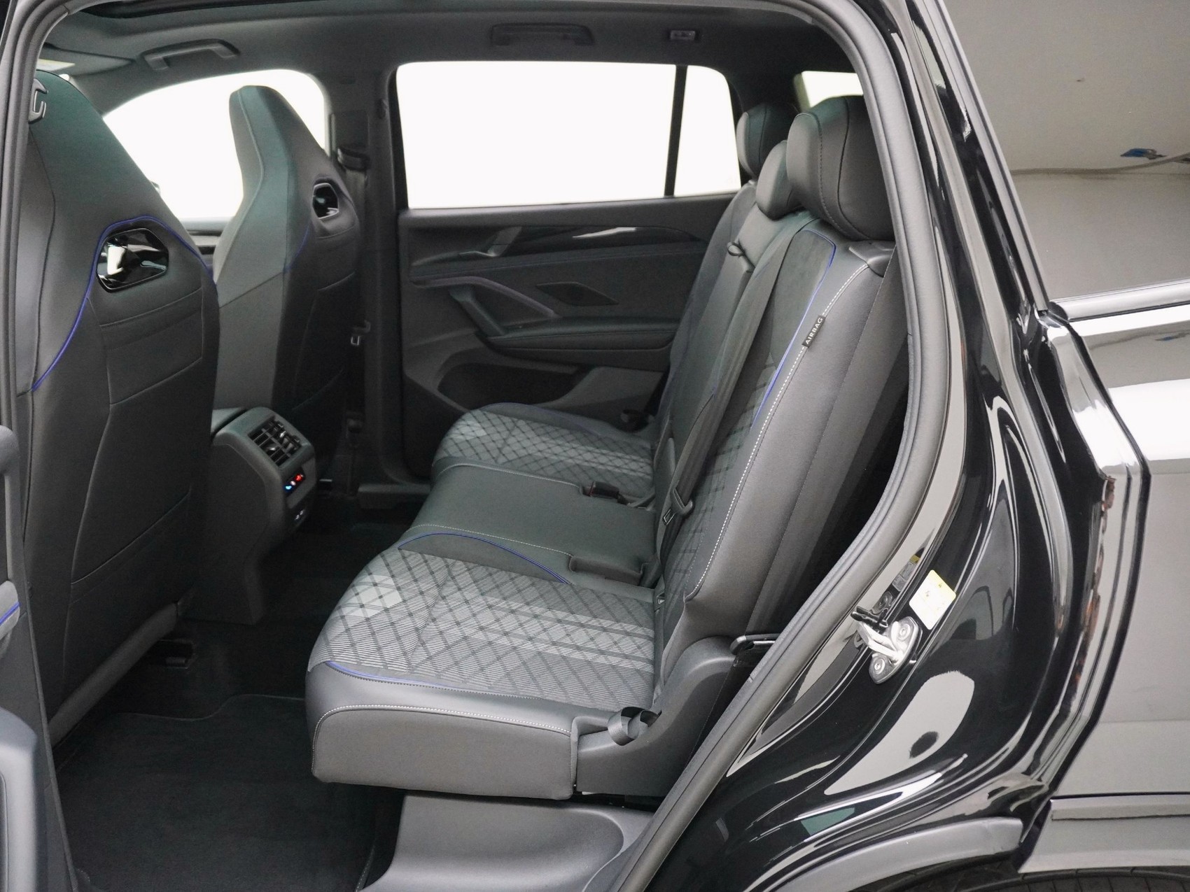 VW Tayron 2.0 TDI R-Line DSG 4motion-image-15