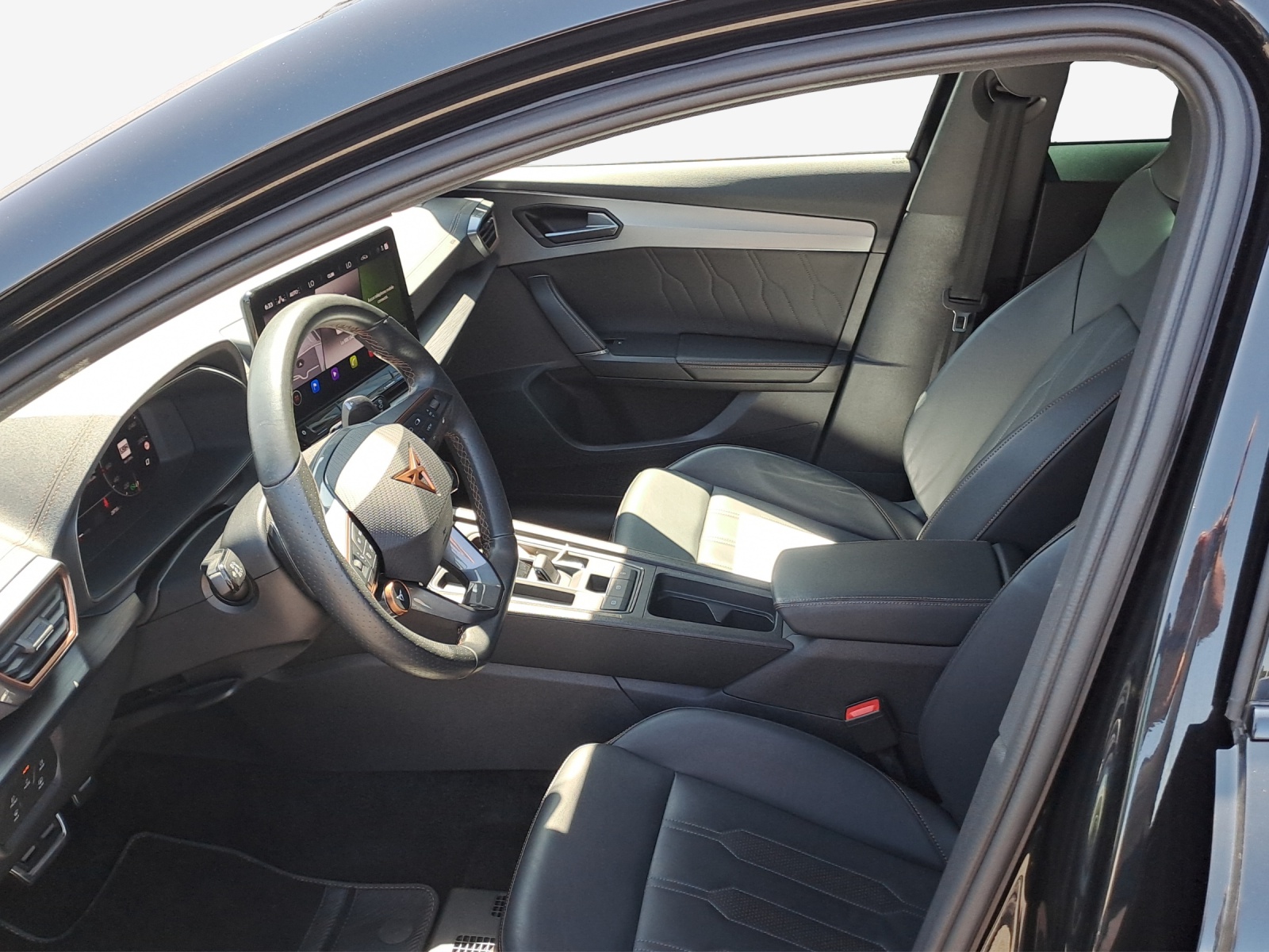 CUPRA Formentor 2.0TSI Tribe Edition 4Drive DSG-image-7