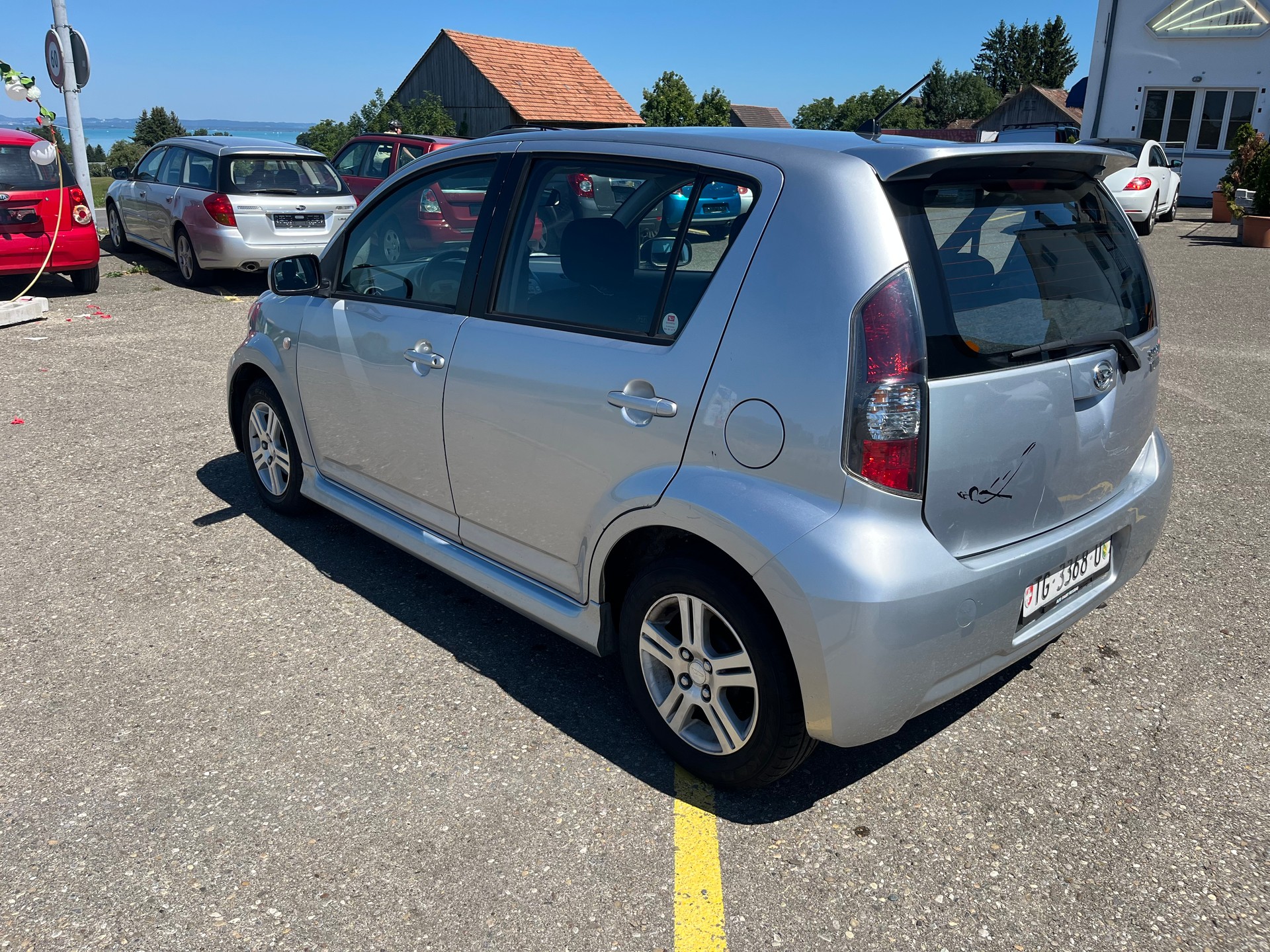 DAIHATSU Sirion 1.3 S Custom 4WD-image-4