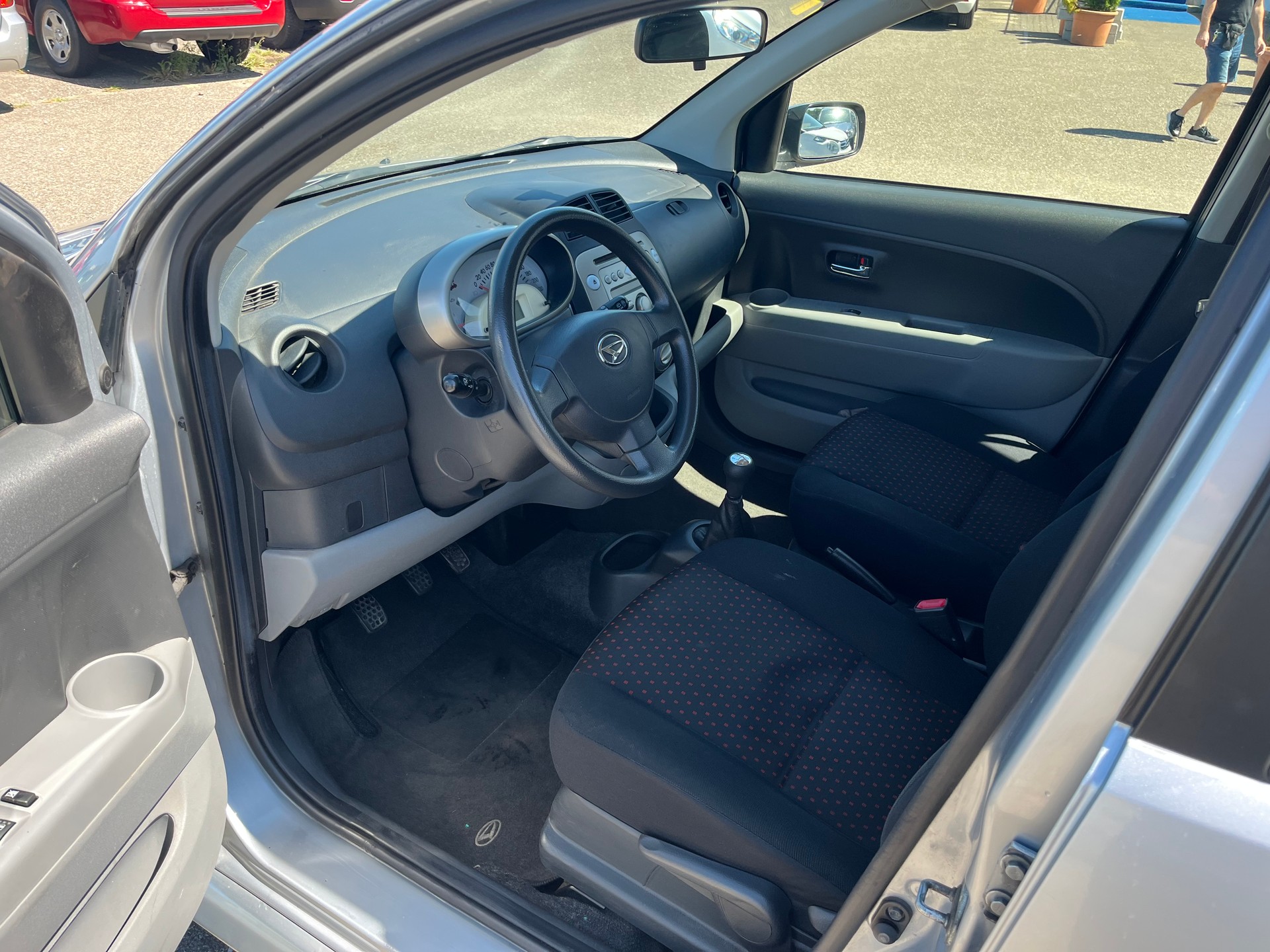 DAIHATSU Sirion 1.3 S Custom 4WD-image-7