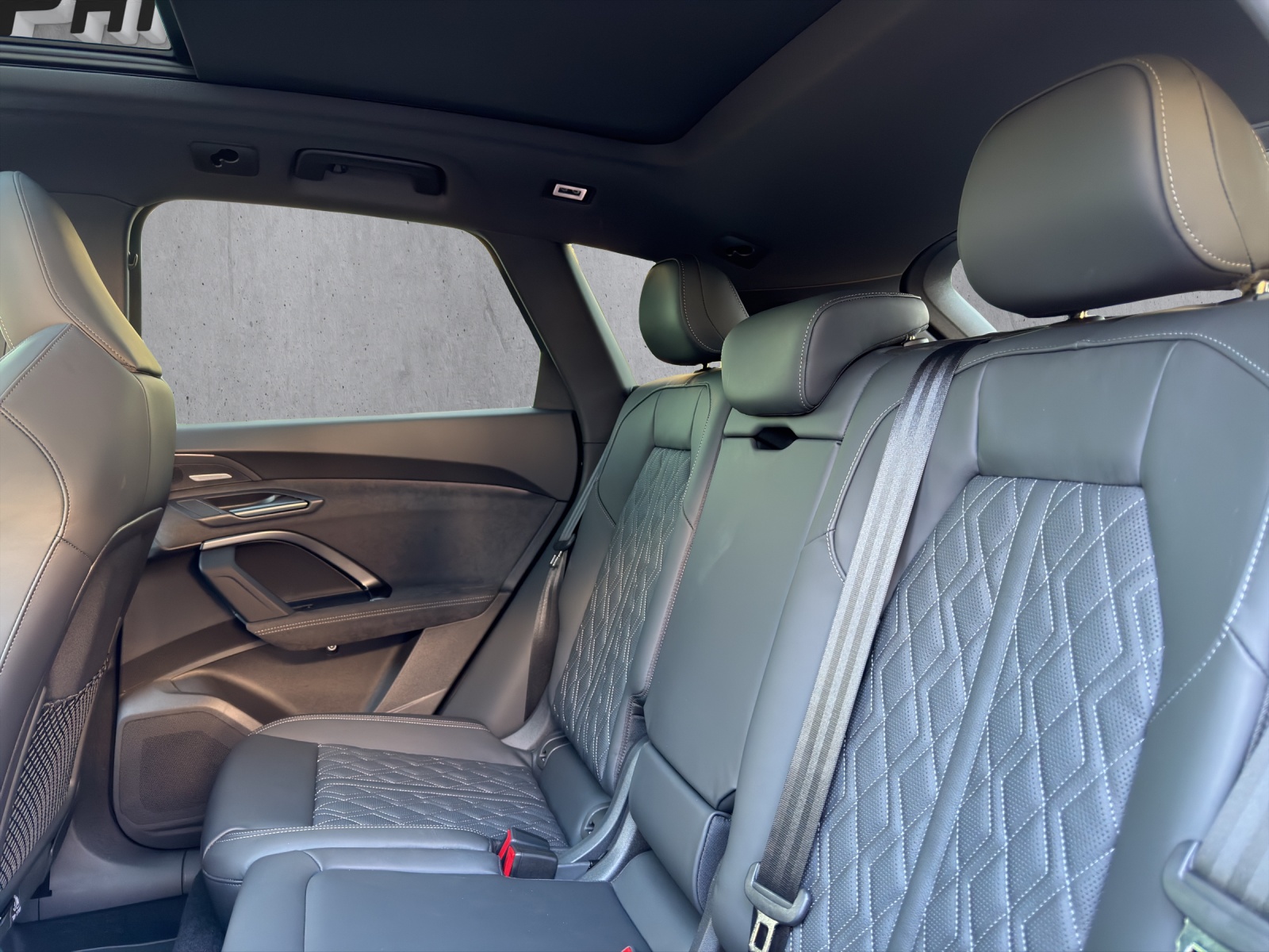 AUDI Q5 TDI quattro 220 kW S-tronic-image-13