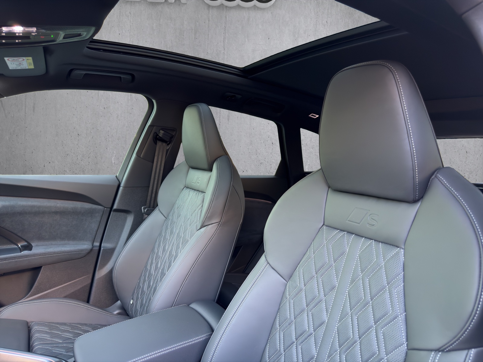 AUDI Q5 TDI quattro 220 kW S-tronic-image-16