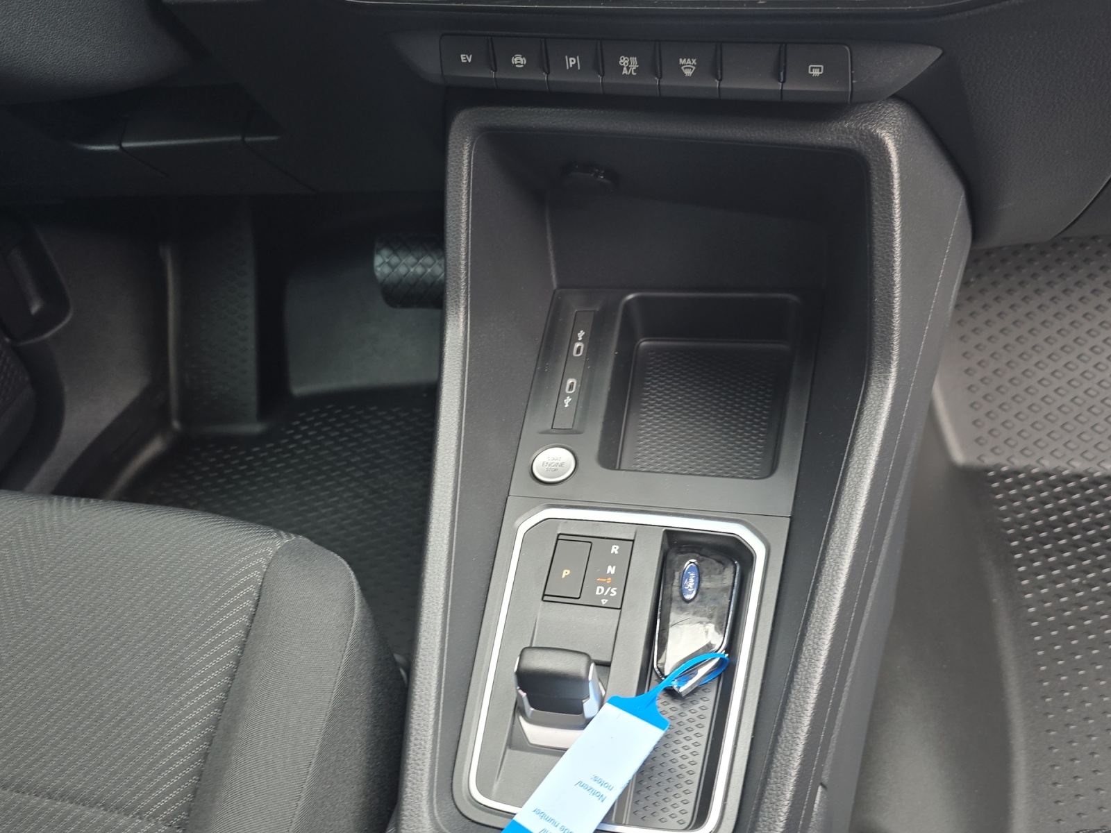 FORD Transit Connect fourg. 1.5 Eco-image-8
