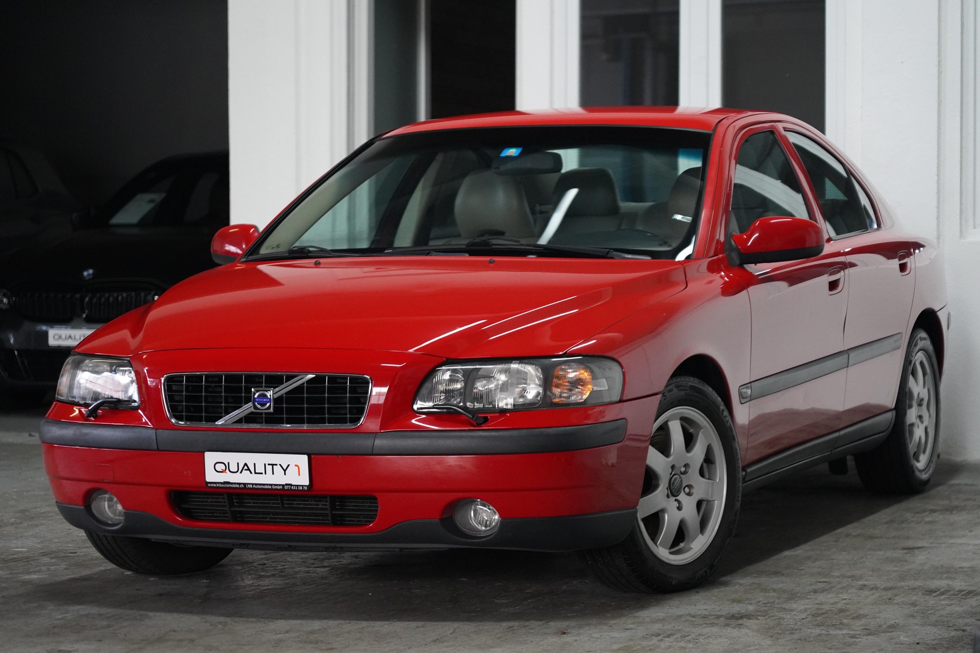 VOLVO S60 D5-image-3