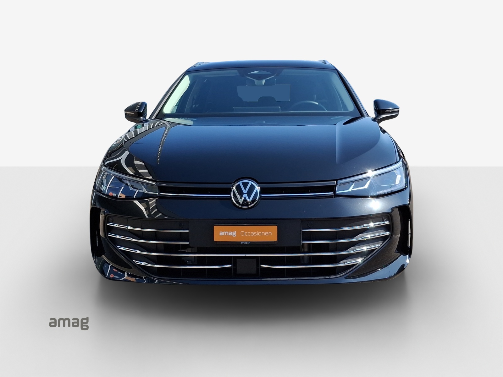 VW Passat Variant 2.0 TDI evo Business 4 Motion DSG-image-6
