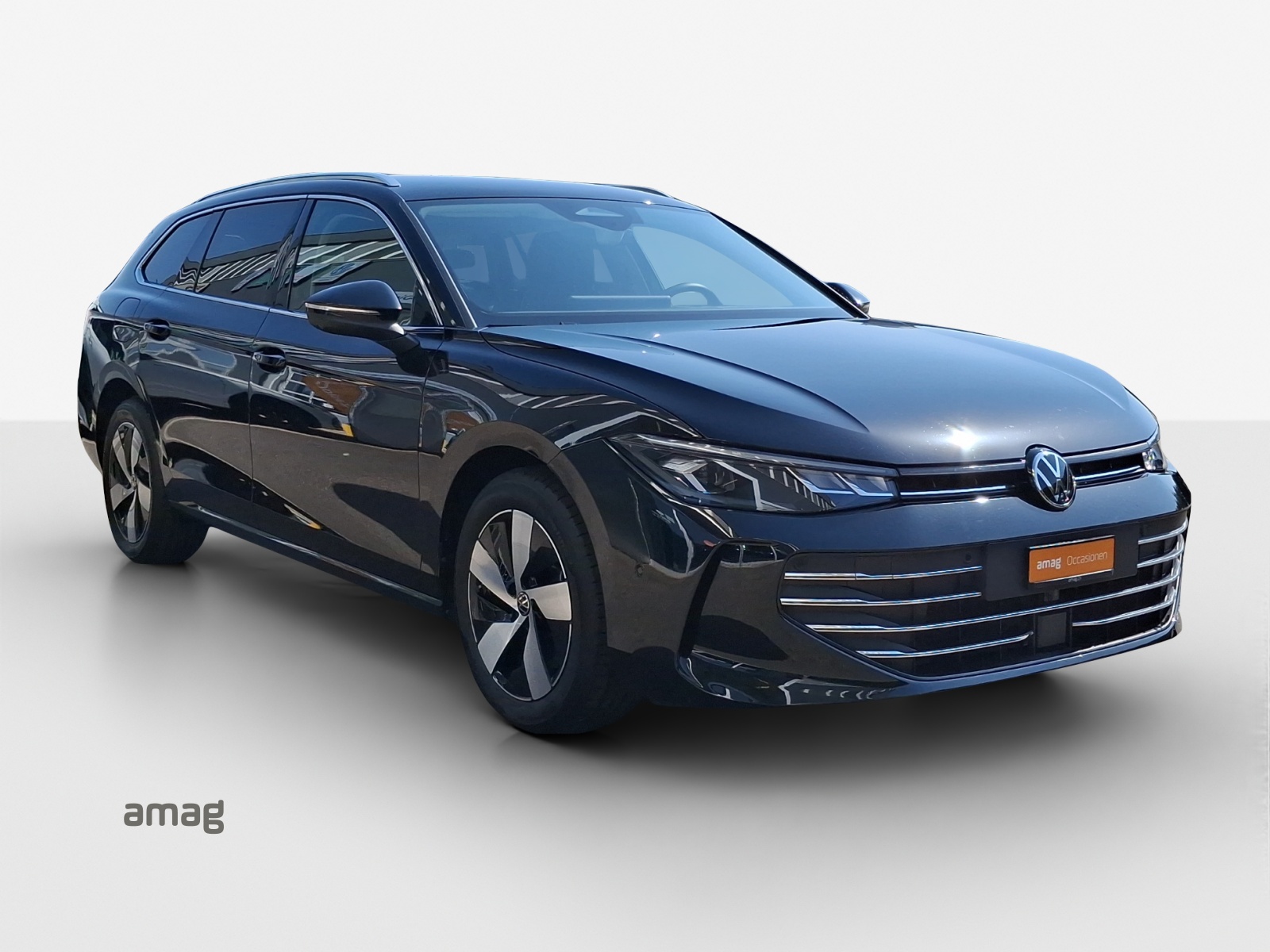 VW Passat Variant 2.0 TDI evo Business 4 Motion DSG-image-5