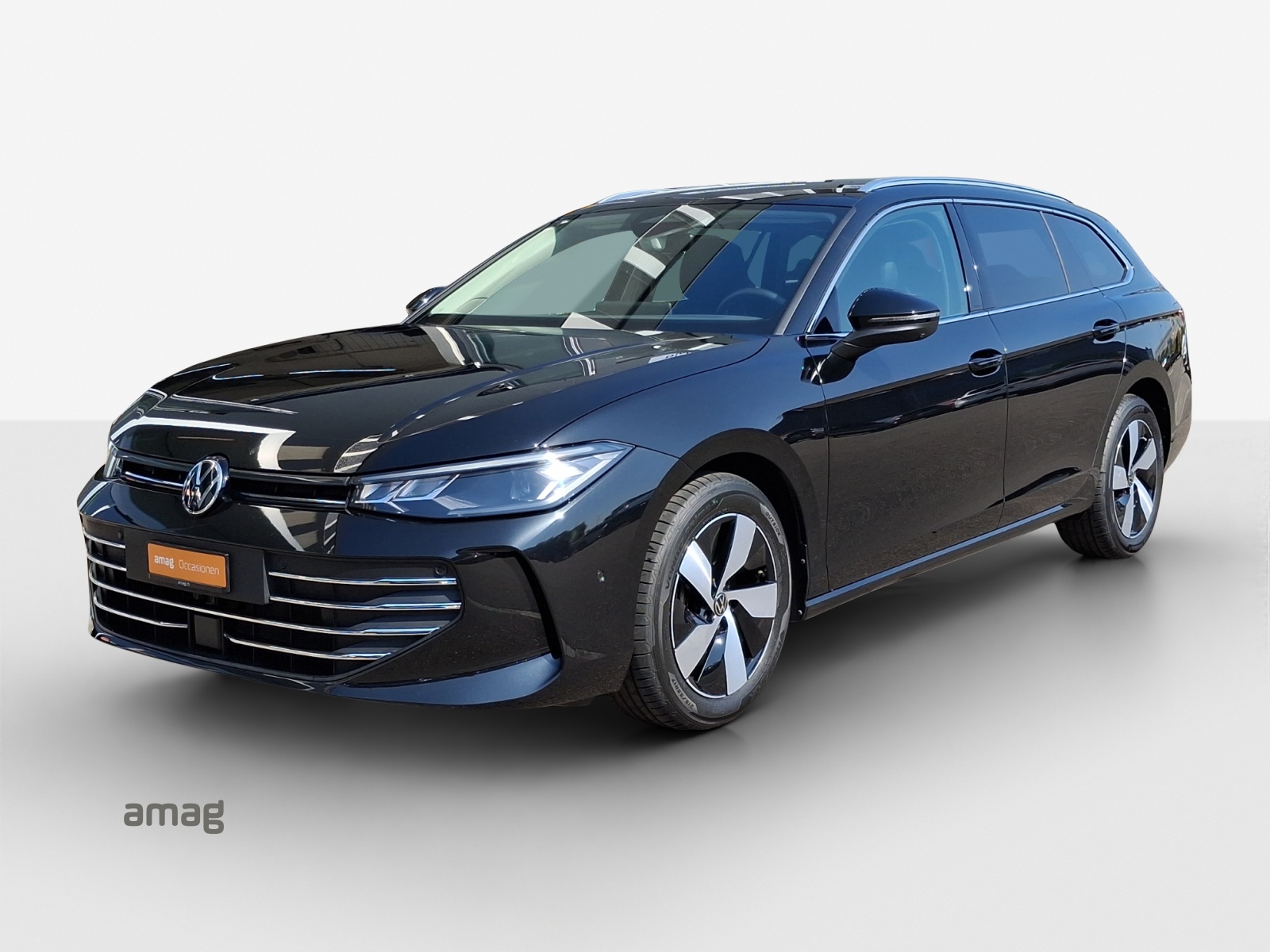 VW Passat Variant 2.0 TDI evo Business 4 Motion DSG-image-0