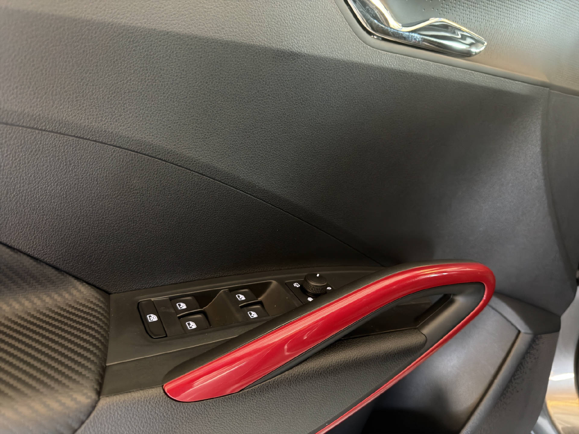 SKODA Fabia 1.0 TSI Monte Carlo DSG-image-18