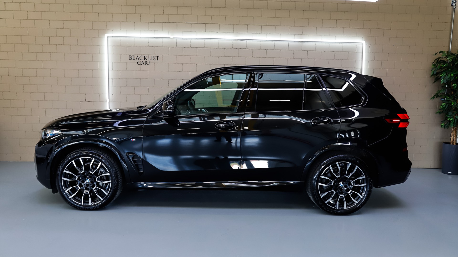 BMW X5 xDrive 48V 40d M Sport Steptronic *FACELIFT*-image-3