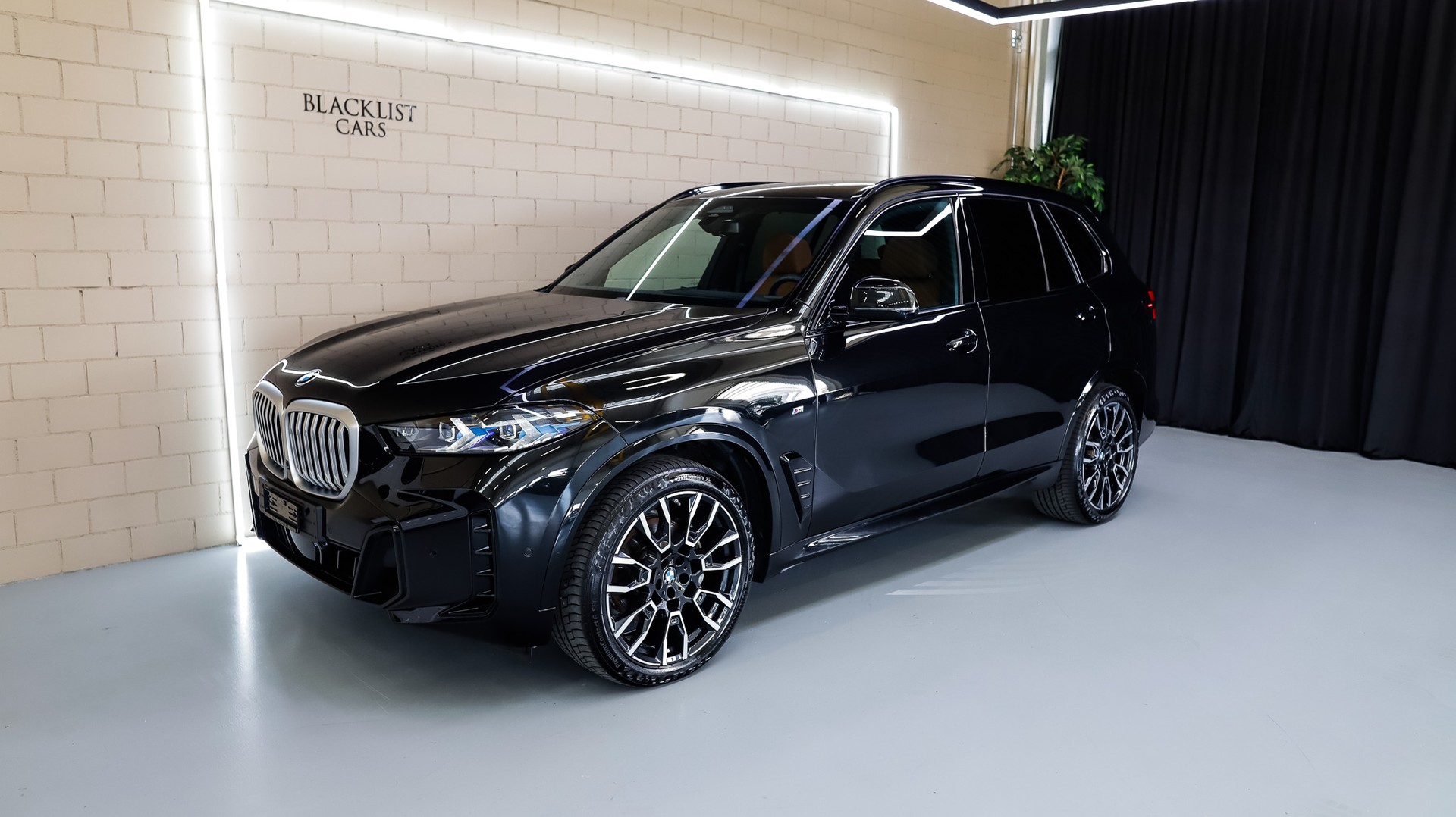 BMW X5 xDrive 48V 40d M Sport Steptronic *FACELIFT*-image-0
