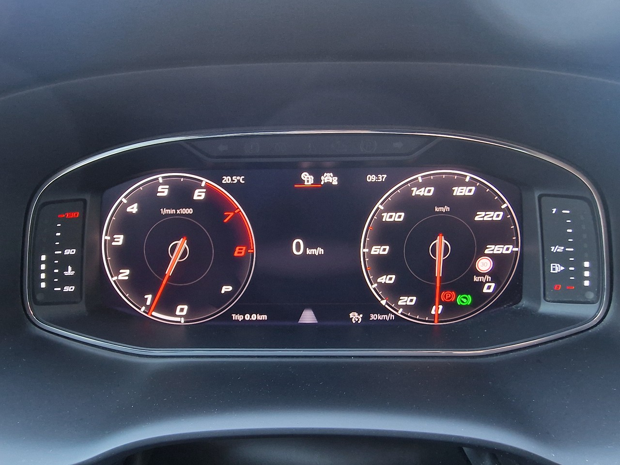 SEAT Ateca 2.0 TSI SWISS FR 4Drive DSG-image-15
