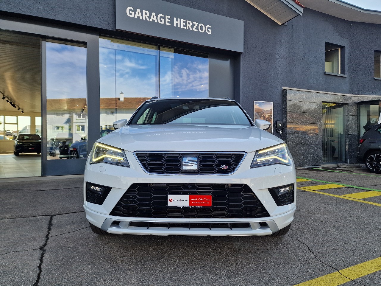 SEAT Ateca 2.0 TSI SWISS FR 4Drive DSG-image-8