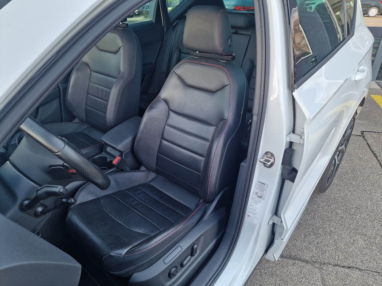 SEAT Ateca 2.0 TSI SWISS FR 4Drive DSG-image-10