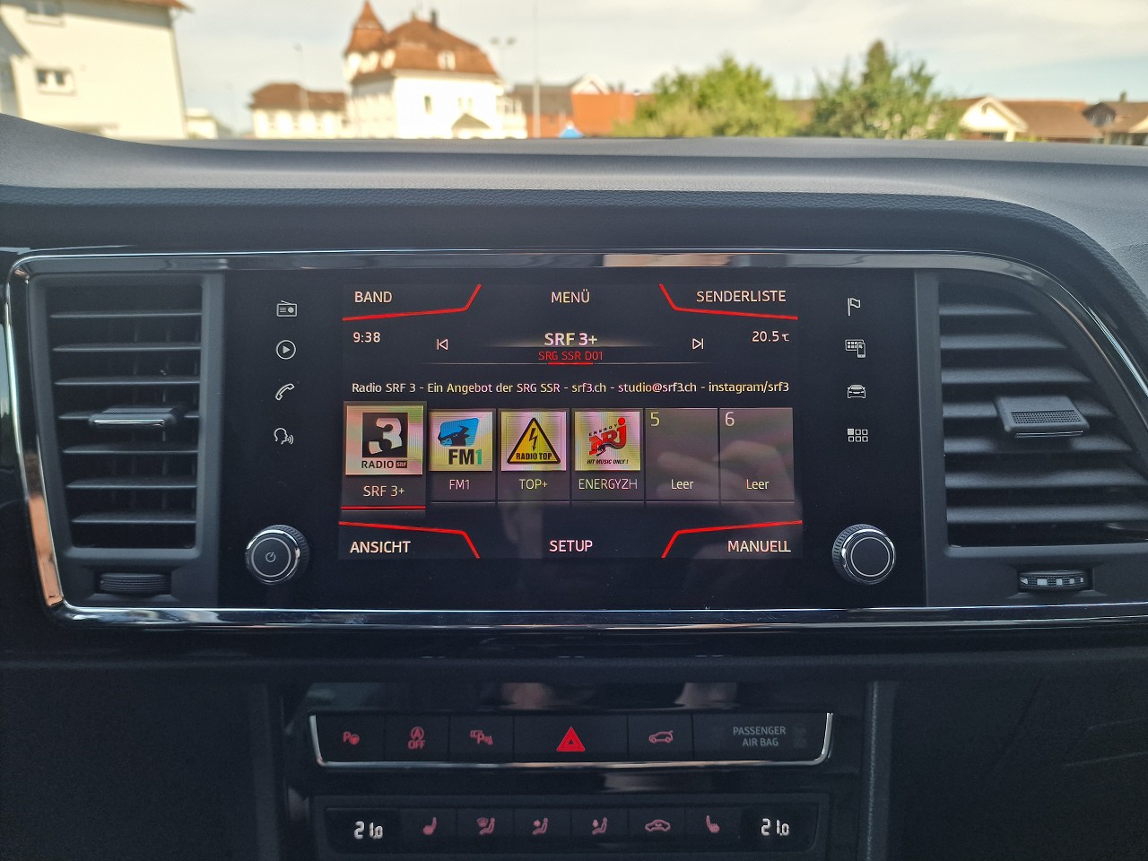 SEAT Ateca 2.0 TSI SWISS FR 4Drive DSG-image-17