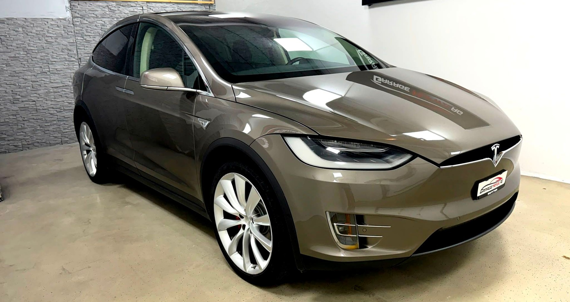 TESLA Model X 90 D Signature Performance-image-10