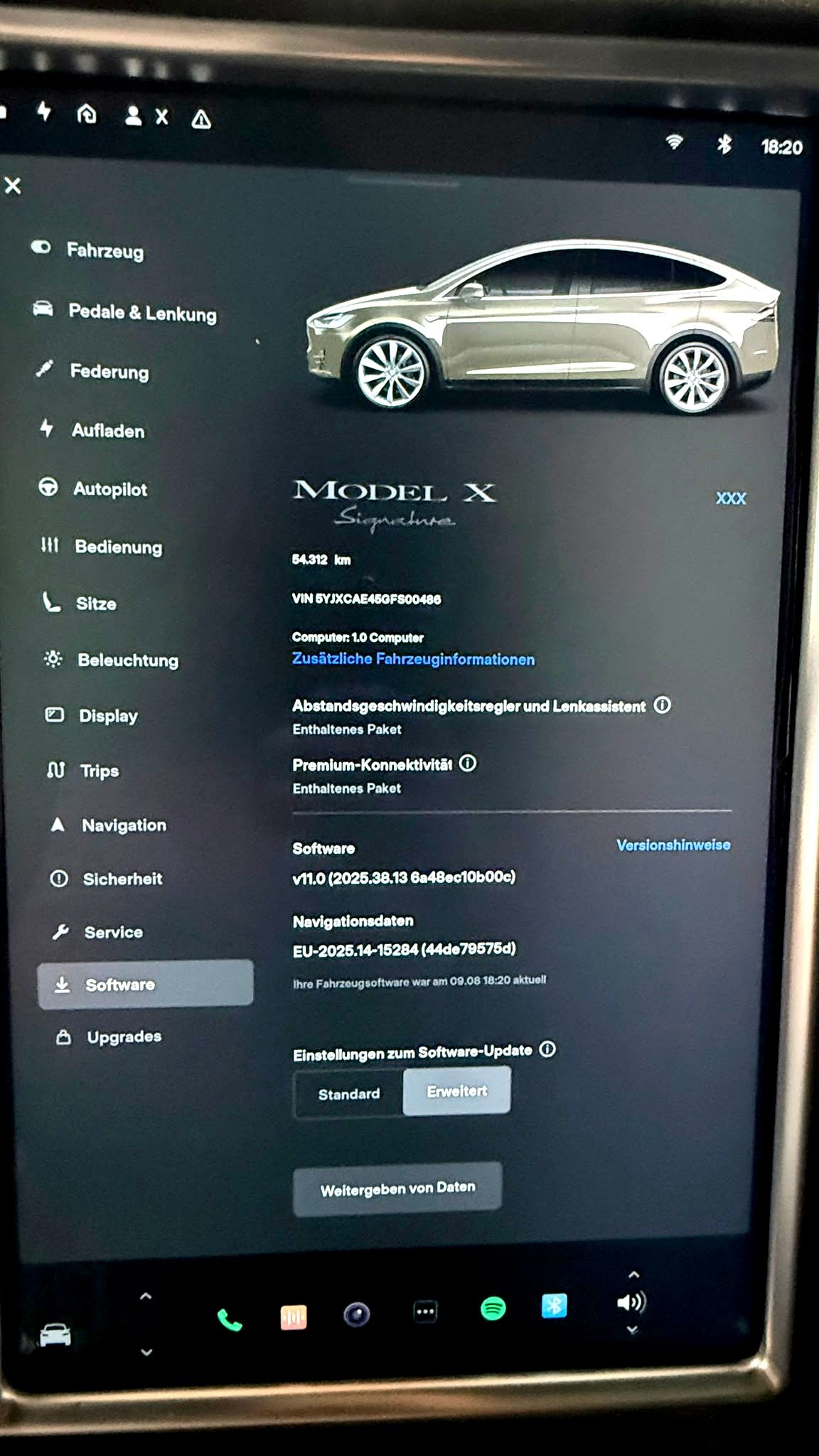 TESLA Model X 90 D Signature Performance-image-13