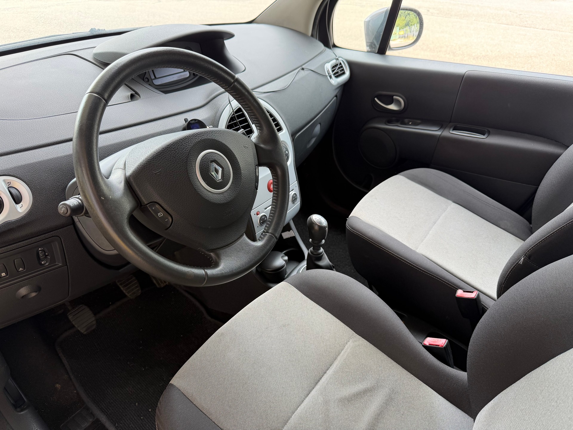 RENAULT Modus 1.5 dCi Dynamique-image-10