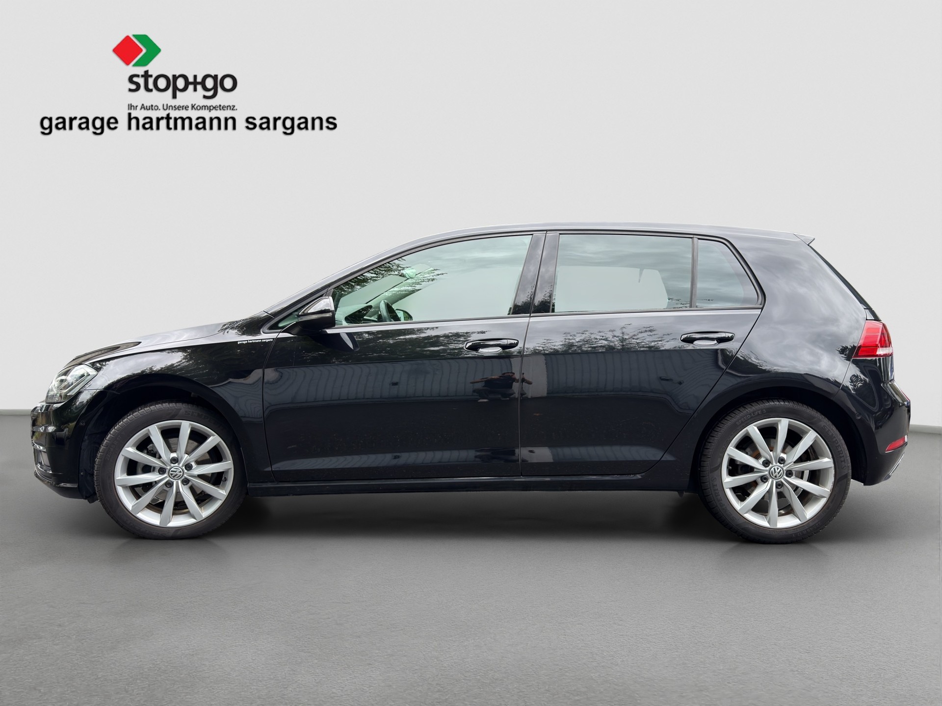 VW Golf 2.0 TDI Highline Swiss Line Limited 4M DSG-image-3