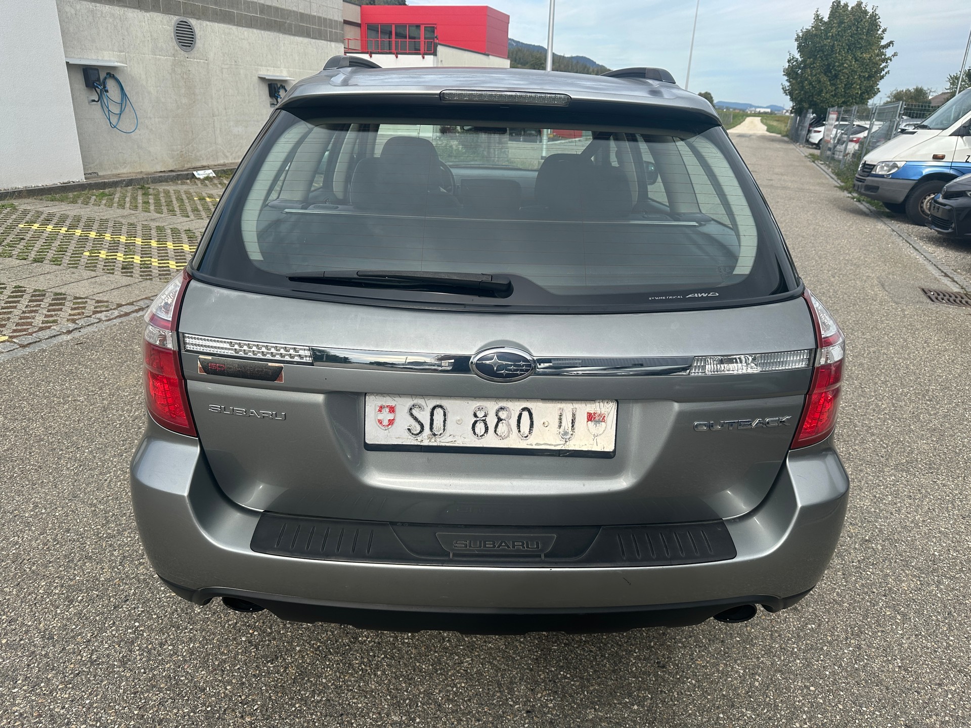 SUBARU Outback 2.5i AWD Comfort De Luxe-image-6