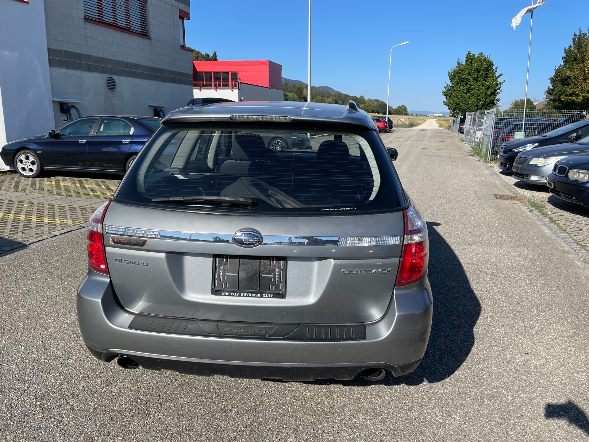 SUBARU Outback 2.5i AWD Comfort De Luxe-image-4