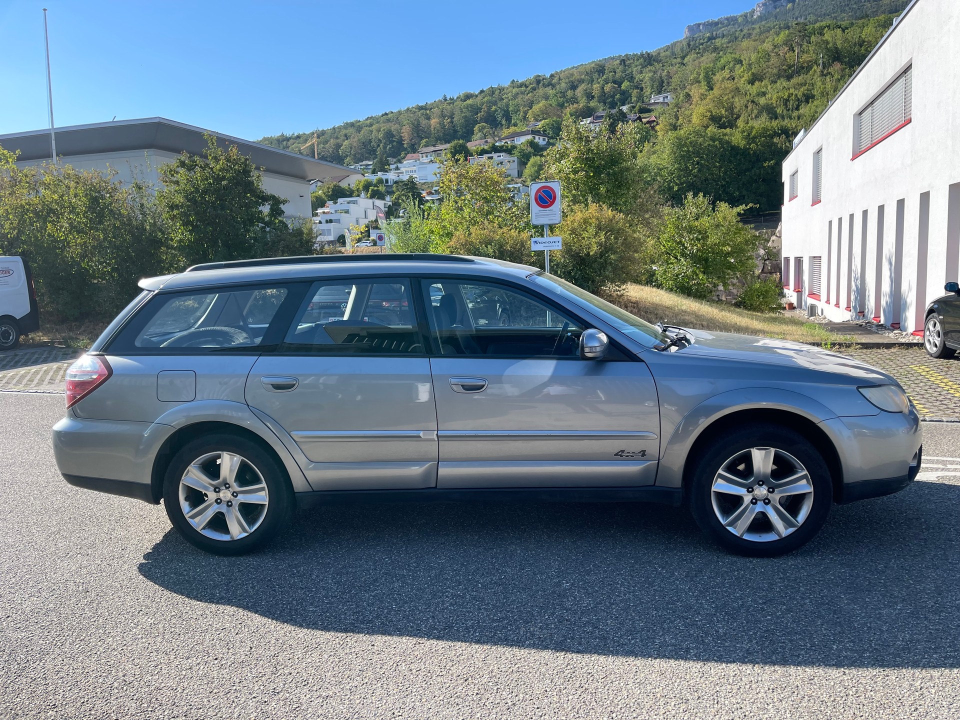 SUBARU Outback 2.5i AWD Comfort De Luxe-image-6