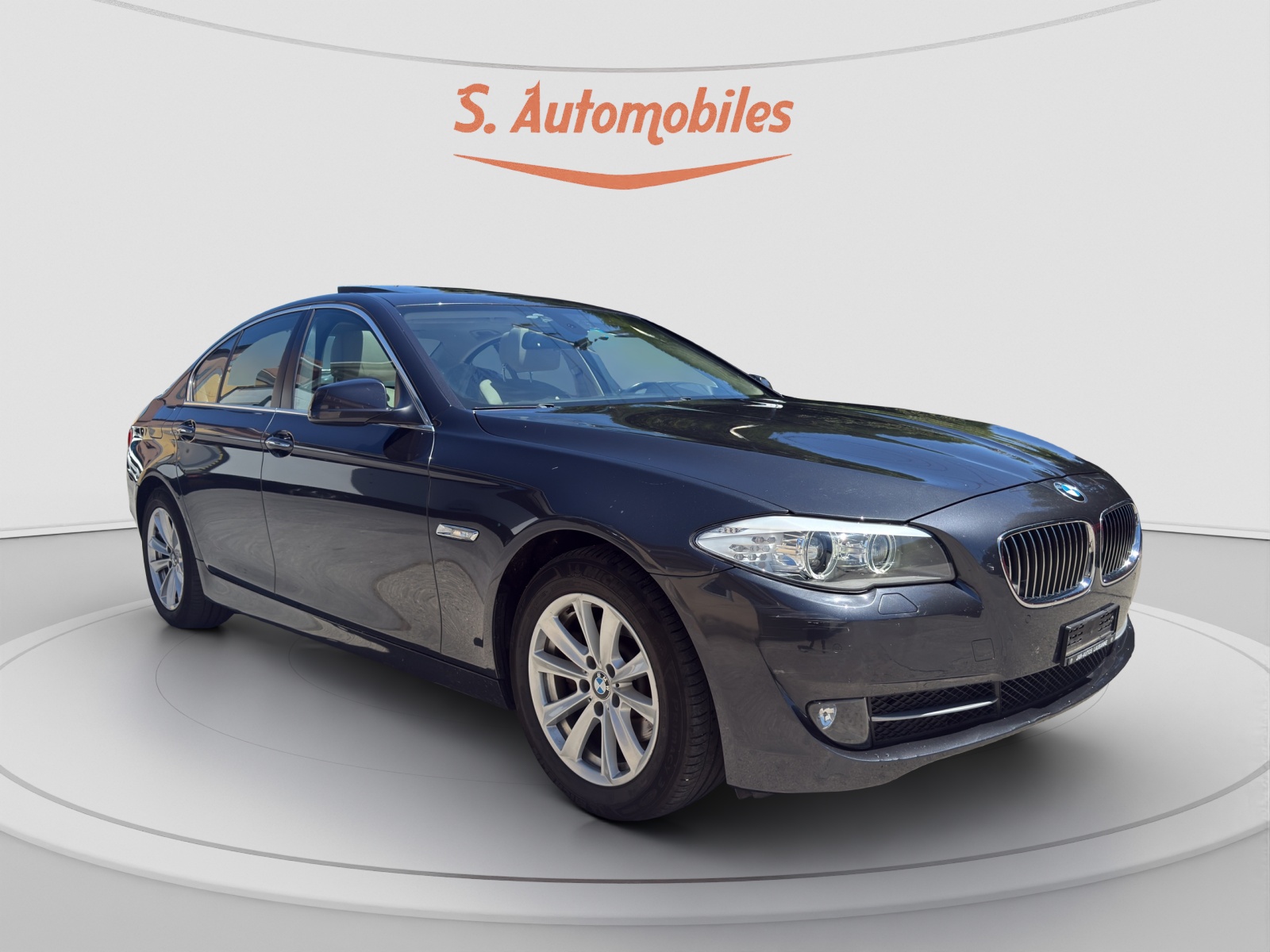 BMW 520d Steptronic-image-8