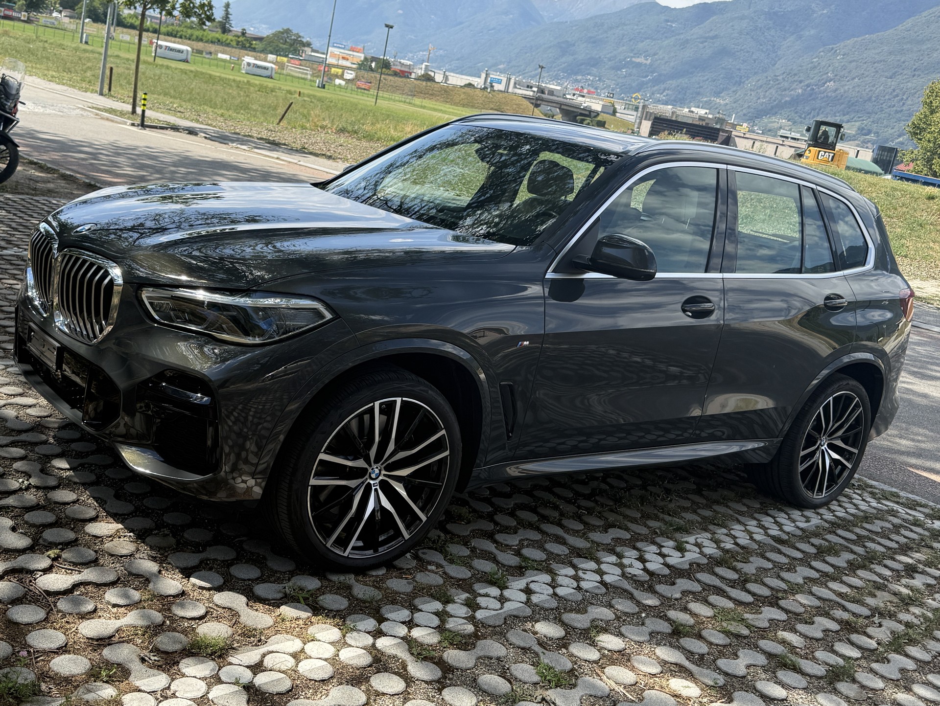 BMW X5 xDrive40d-image-0