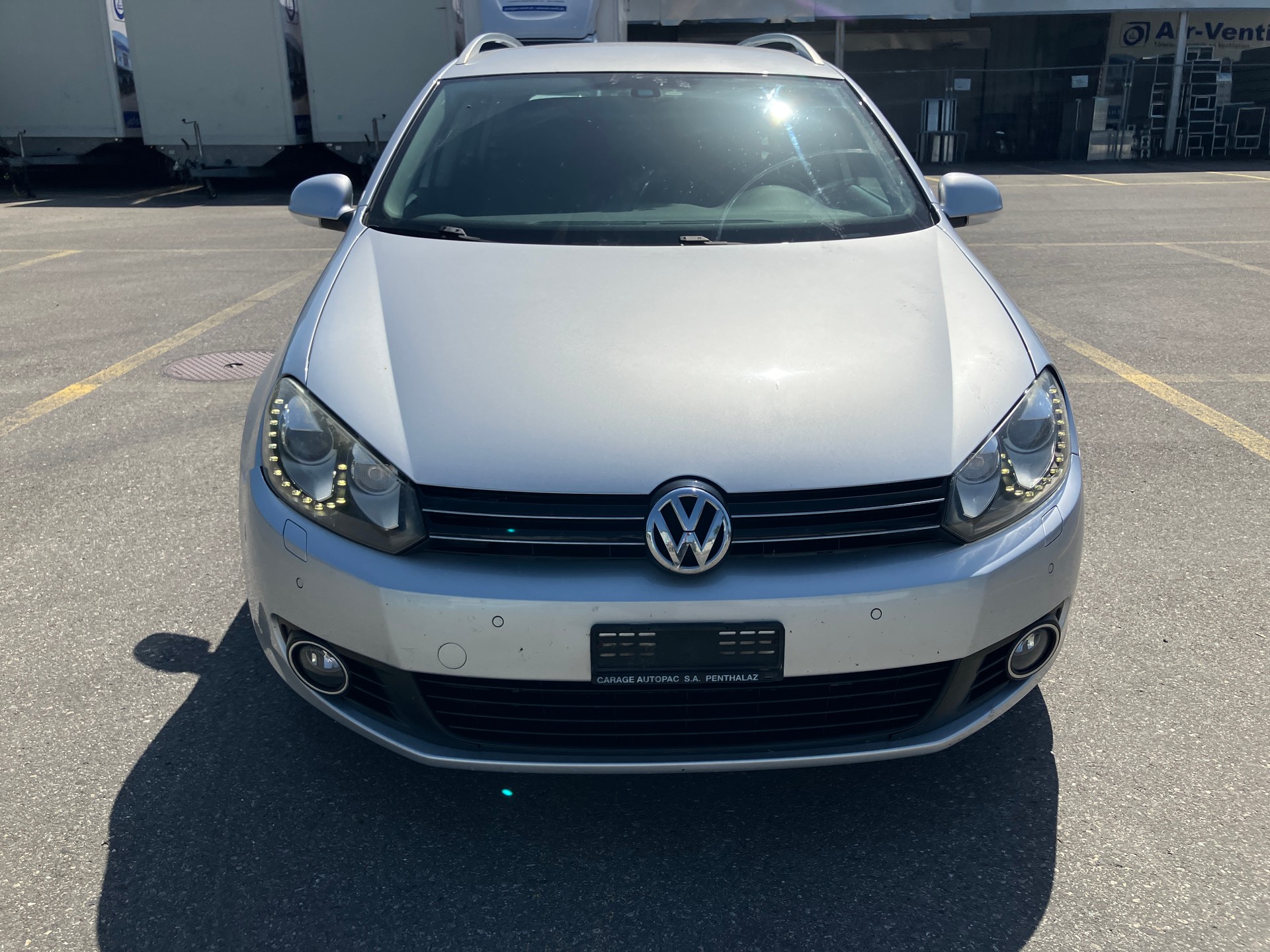 VW Golf Variant 1.6 TDI Team 4Motion-image-3