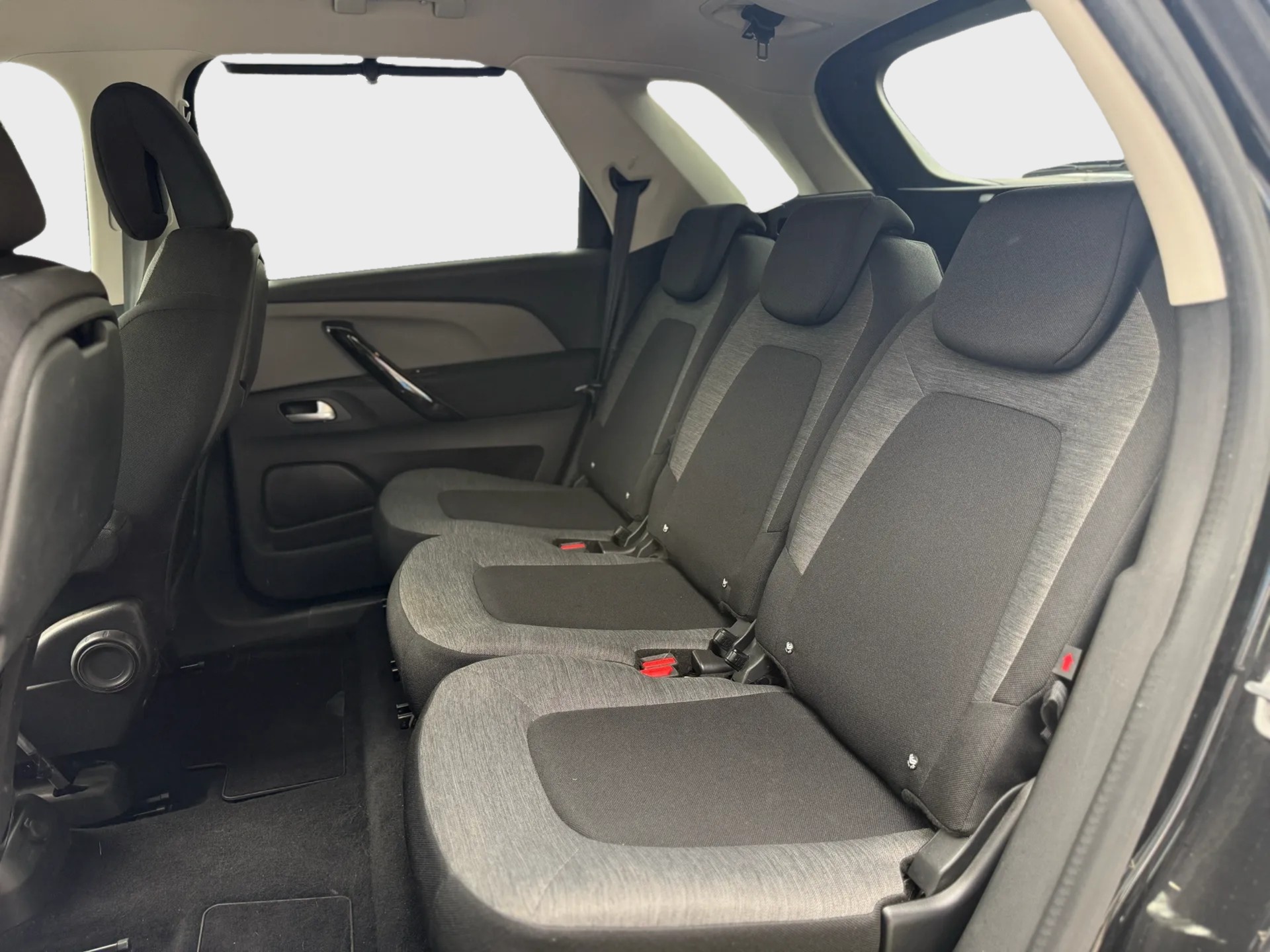 CITROEN C4 Spacetourer 1.2 Pure Tech Feel EAT8-image-13