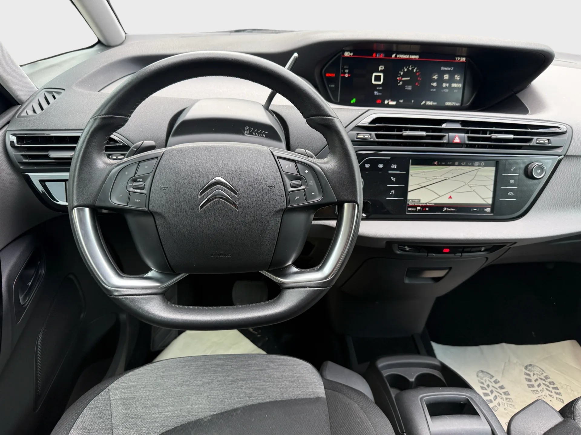 CITROEN C4 Spacetourer 1.2 Pure Tech Feel EAT8-image-9