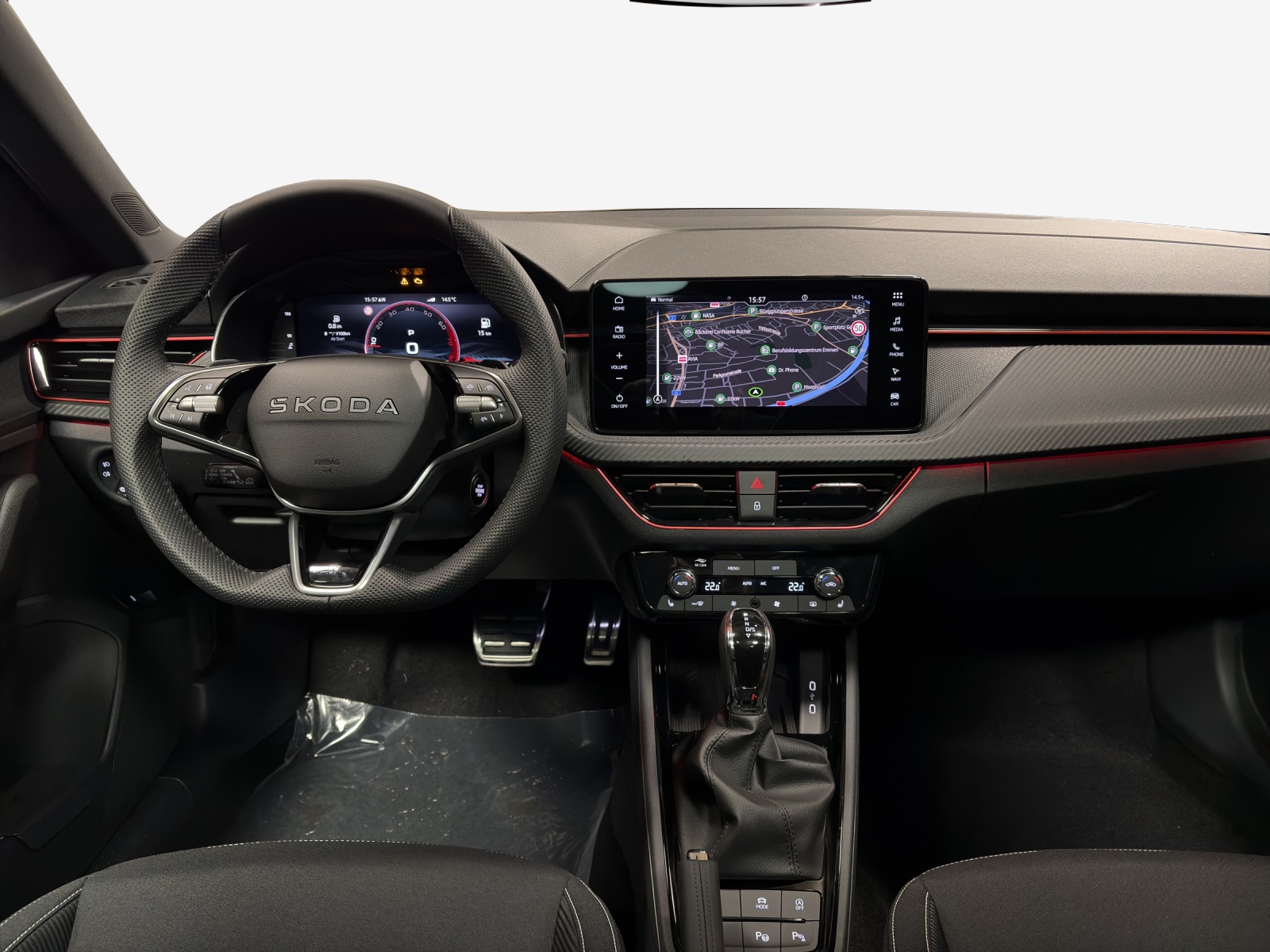 SKODA Kamiq 1.5 TSI Monte Carlo DSG-image-8