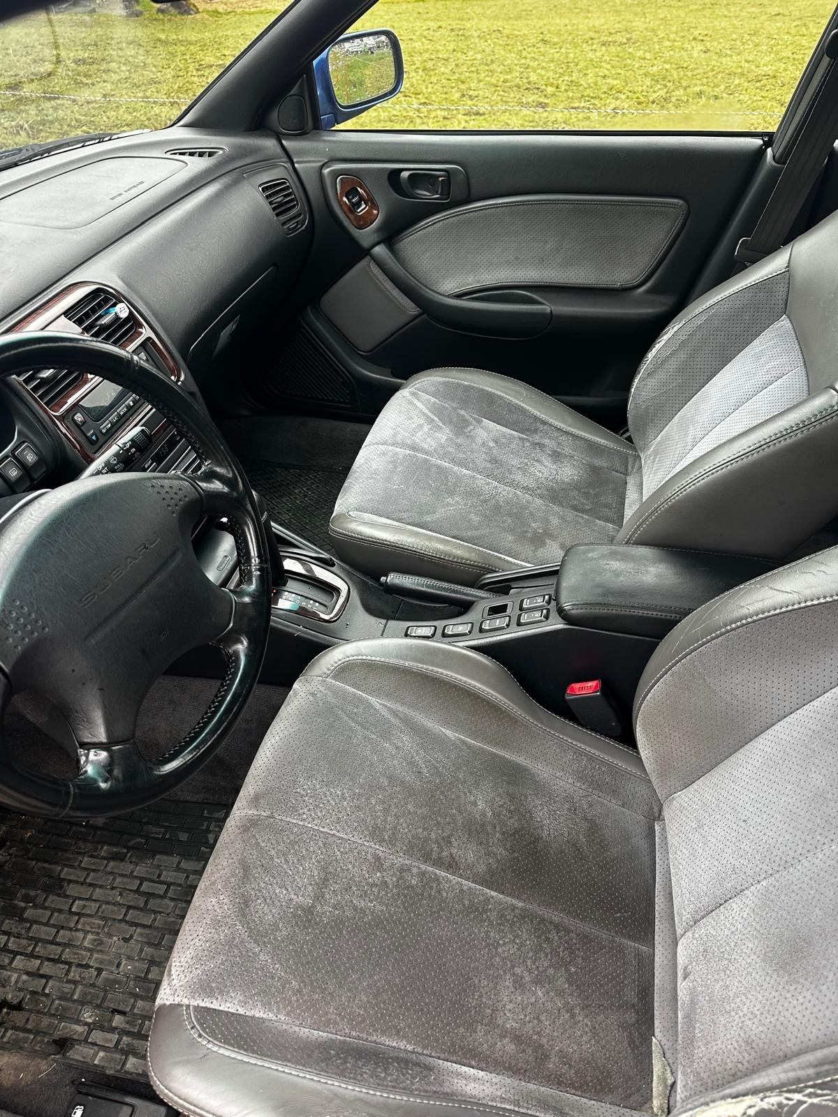 SUBARU Legacy 2.5 OutbackImage A-image-4