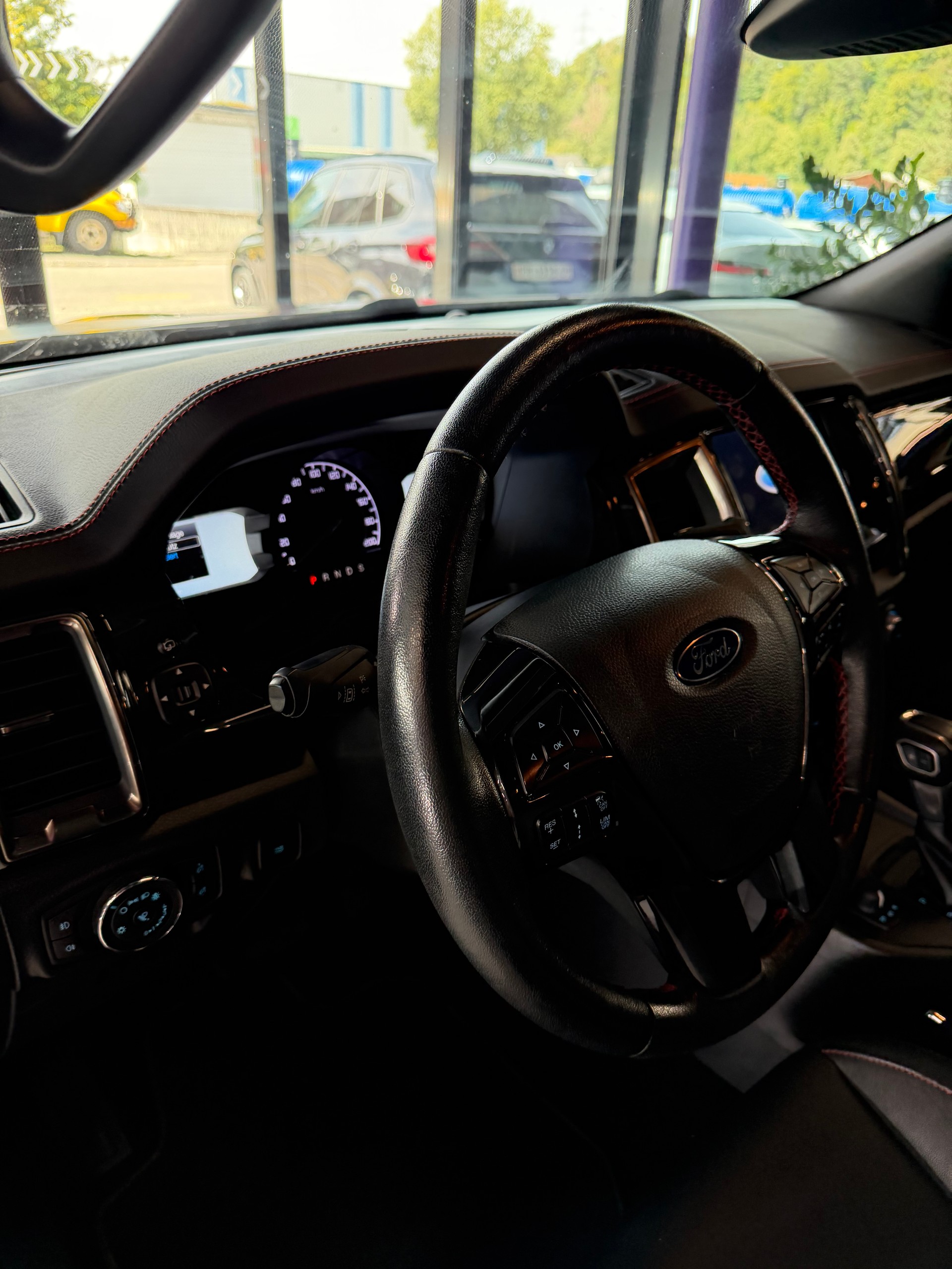 FORD Ranger Stormtrak 2.0 Eco Blue 4x4 A-image-6