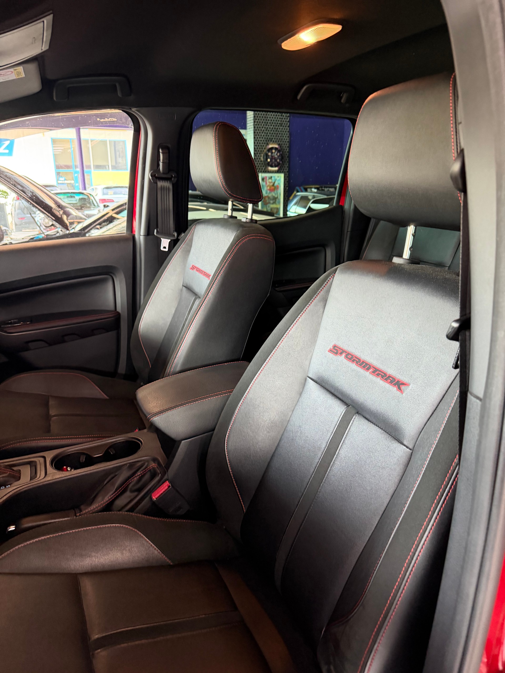 FORD Ranger Stormtrak 2.0 Eco Blue 4x4 A-image-5