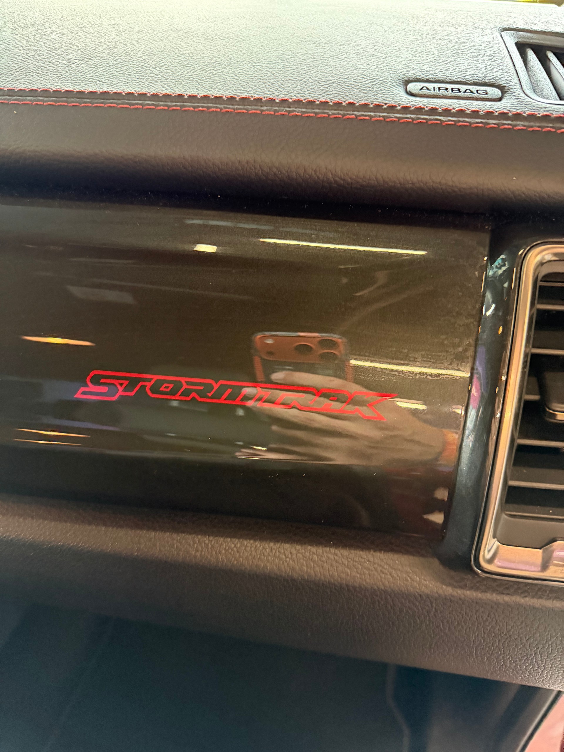 FORD Ranger Stormtrak 2.0 Eco Blue 4x4 A-image-16