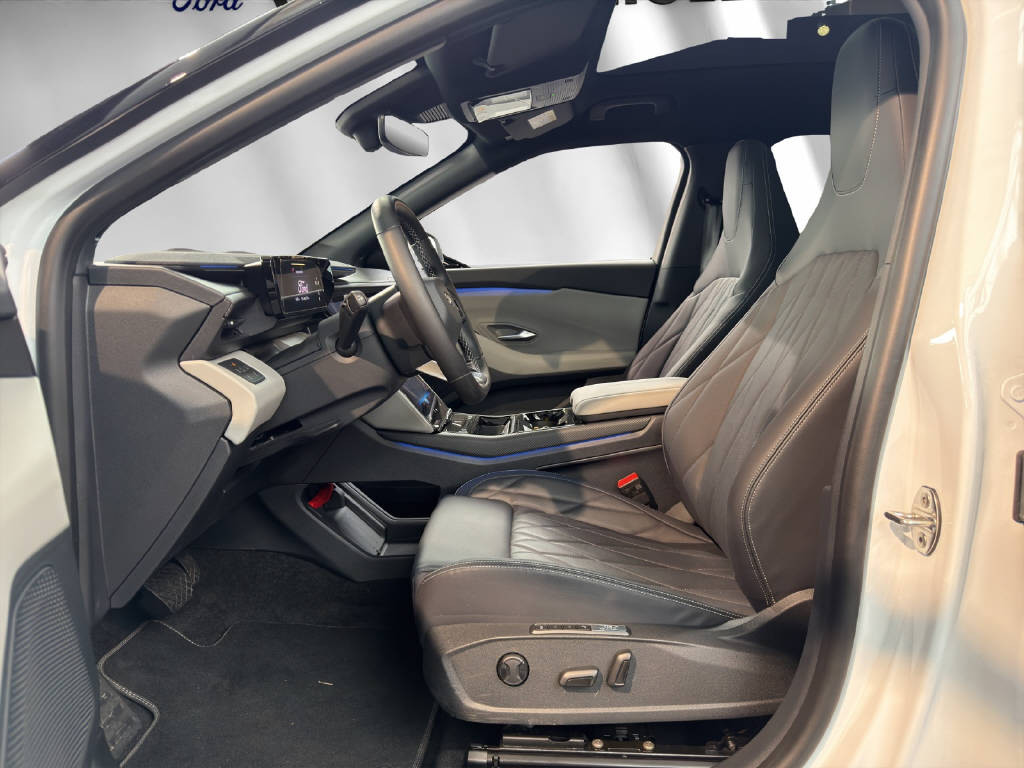 FORD Explorer Extended Range Premium AWD-image-3