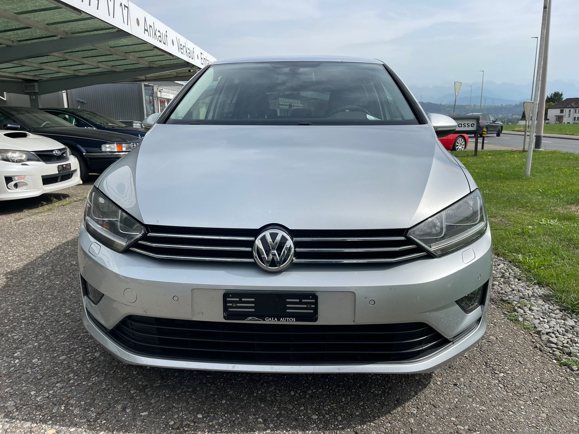 VW Golf Sportsvan 1.6 TDI Comfortline DSG-image-1