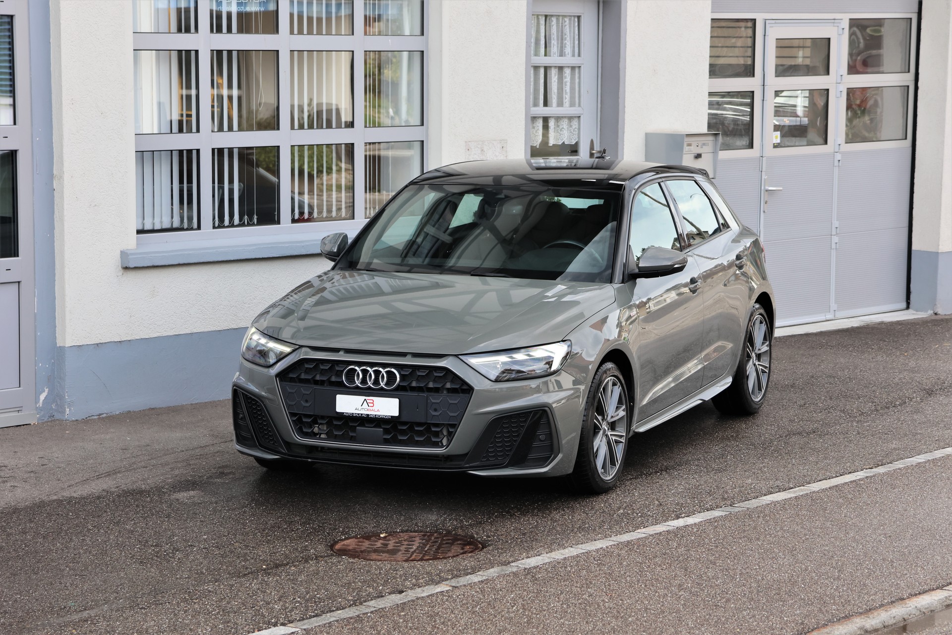 AUDI A1 Sportback 35 TFSI S Line S-tronic (CH)-image-0