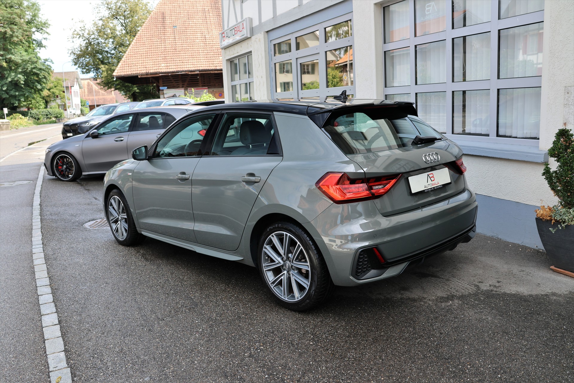 AUDI A1 Sportback 35 TFSI S Line S-tronic (CH)-image-7