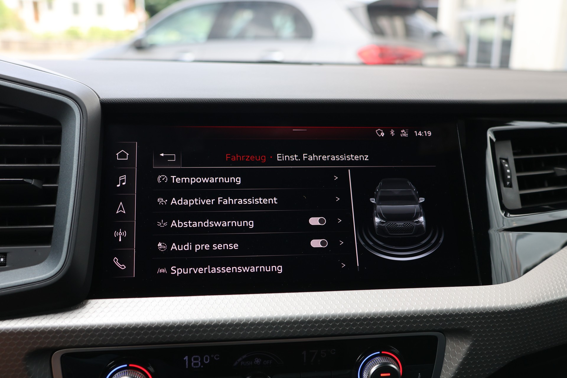 AUDI A1 Sportback 35 TFSI S Line S-tronic (CH)-image-23