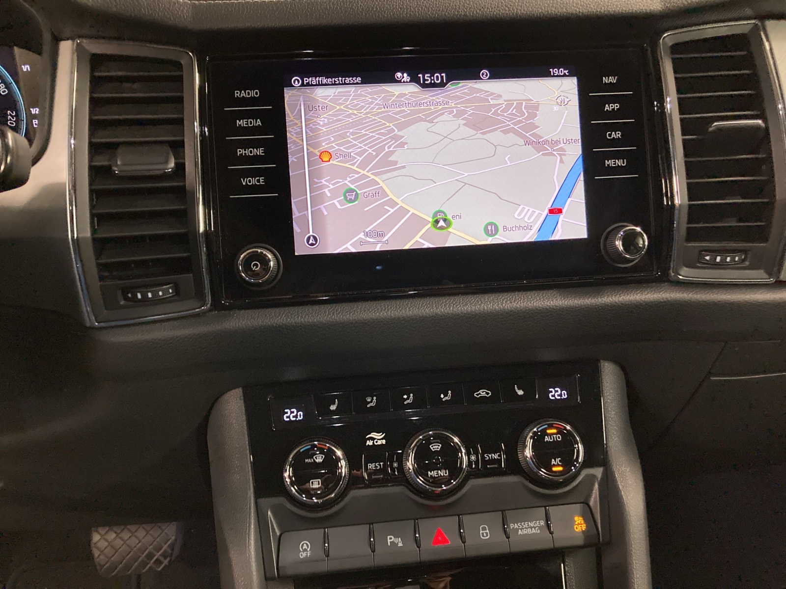 SKODA Kodiaq 2.0 TDI CR Ambition 4x4 DSG-image-10
