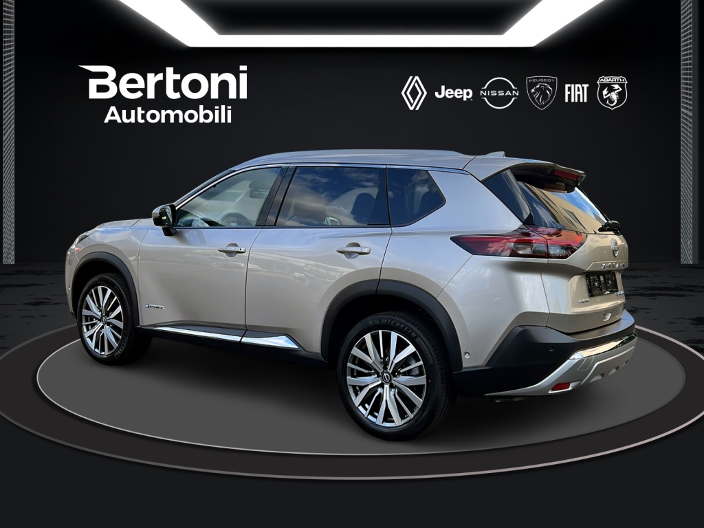NISSAN X-Trail 1.5 VC-T Tekna+ e-4orc-showroom-element-2