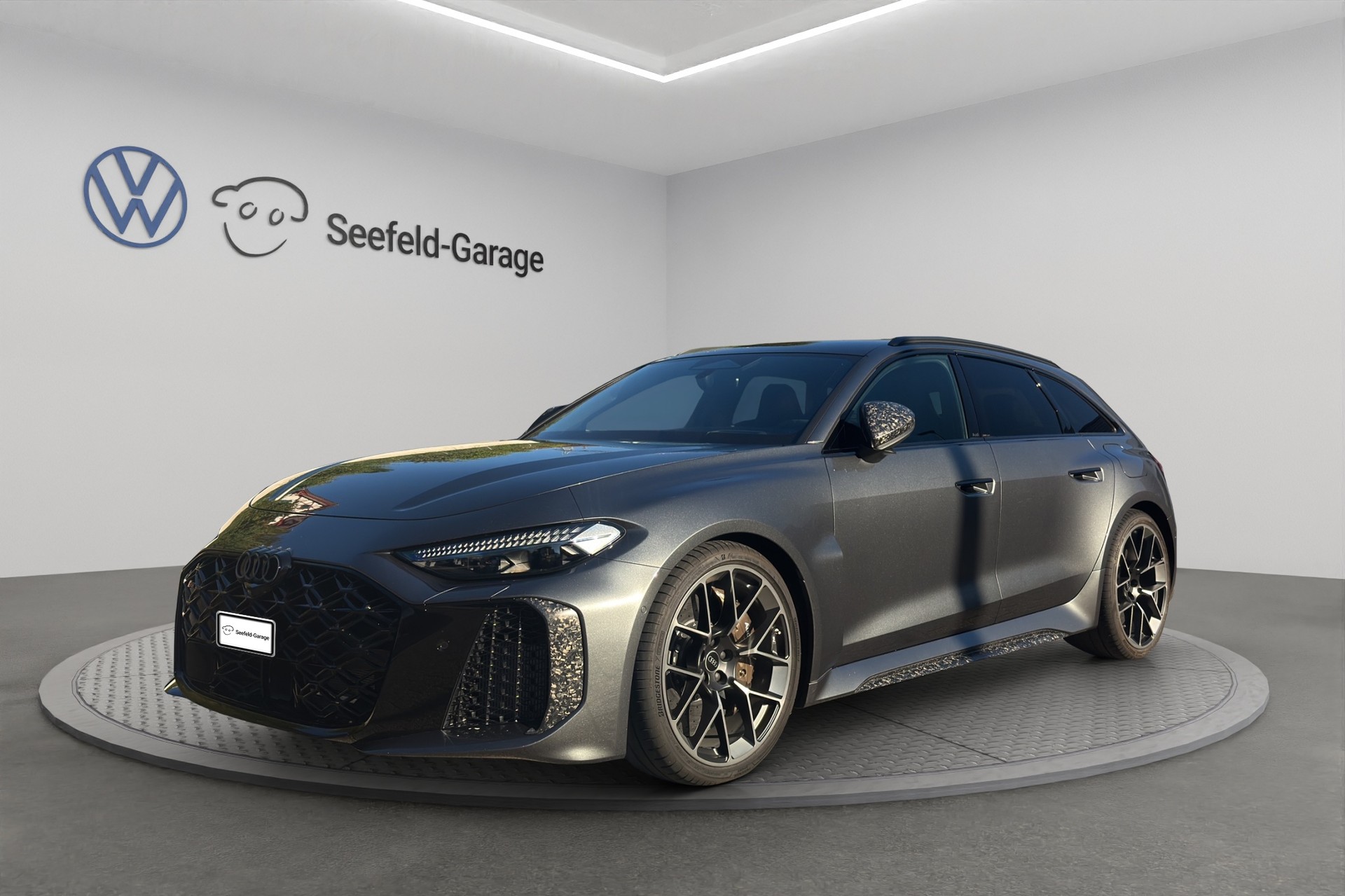 AUDI RS 5 Avant TFSI 470 kW Tiptronic quattro-image-0
