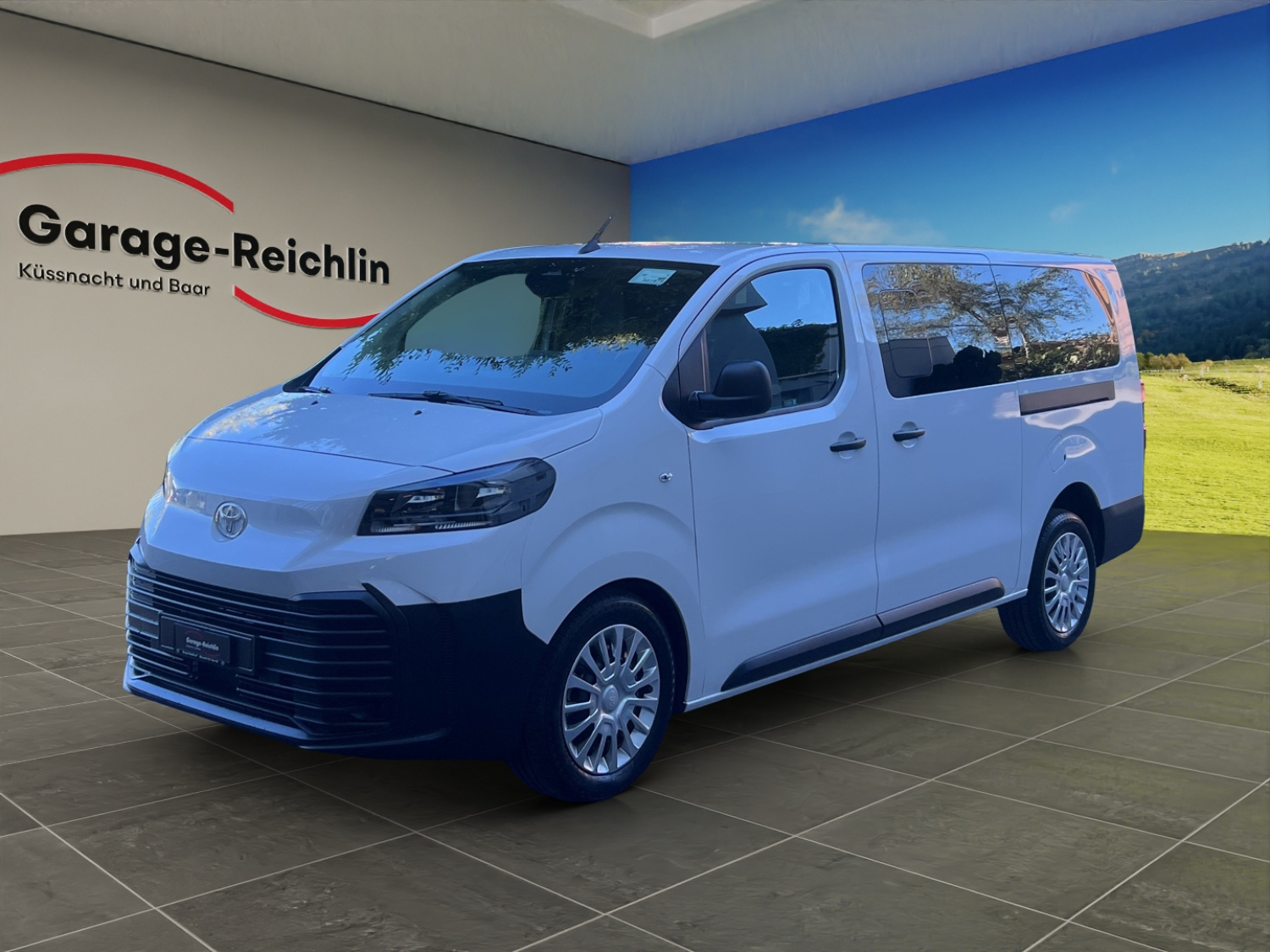 TOYOTA PROACE Verso L2 2.2 D Comfort-image-0