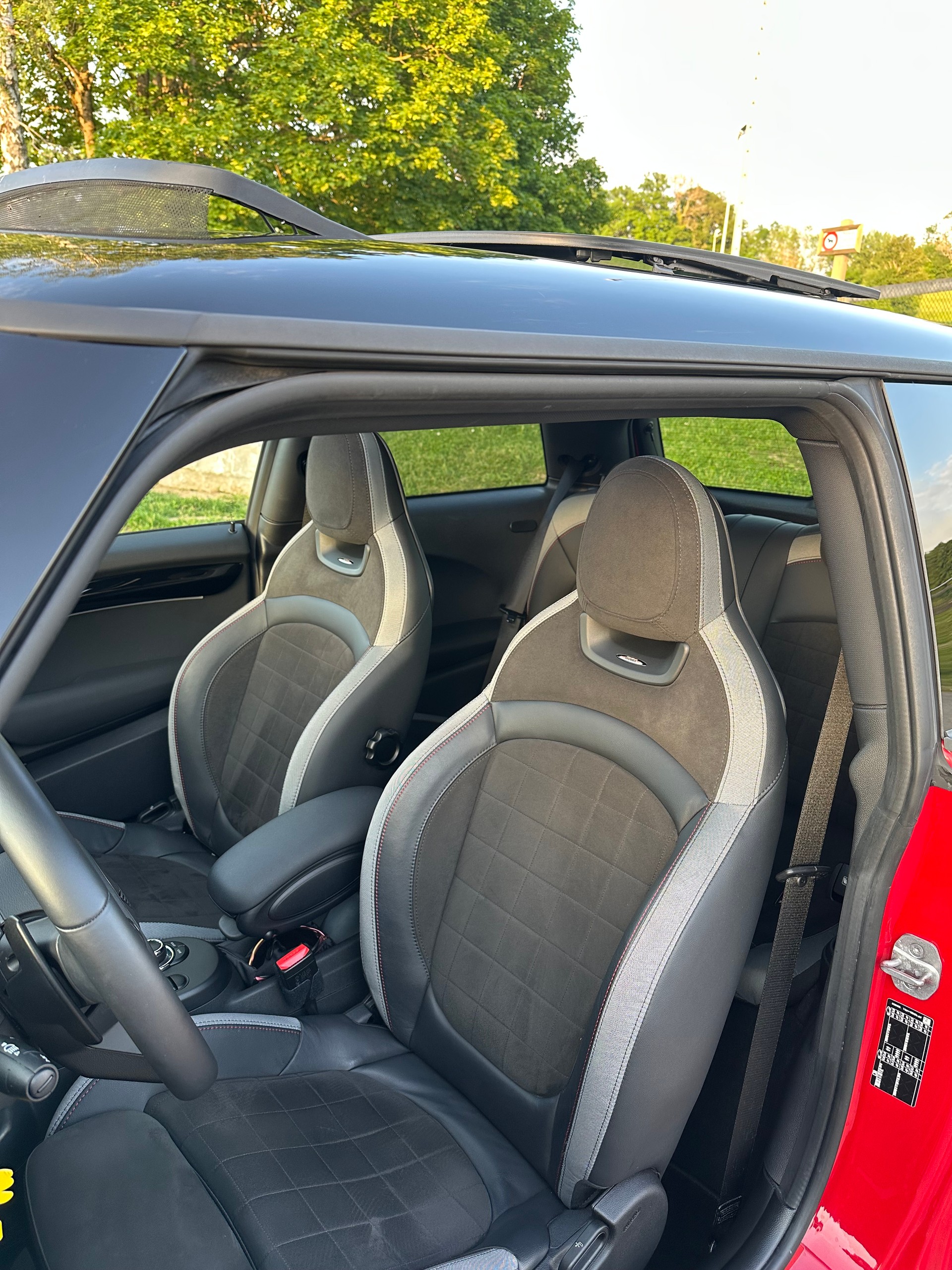 MINI 2.0i John Cooper Works SAG-image-3