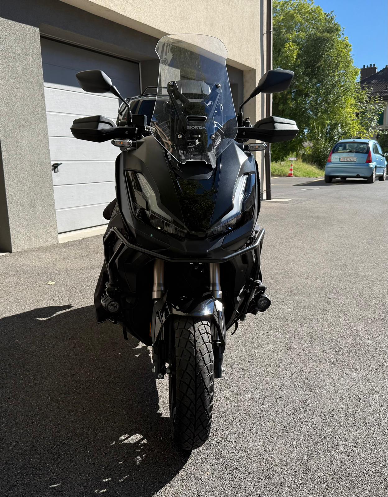 HONDA ADV 350-image-6
