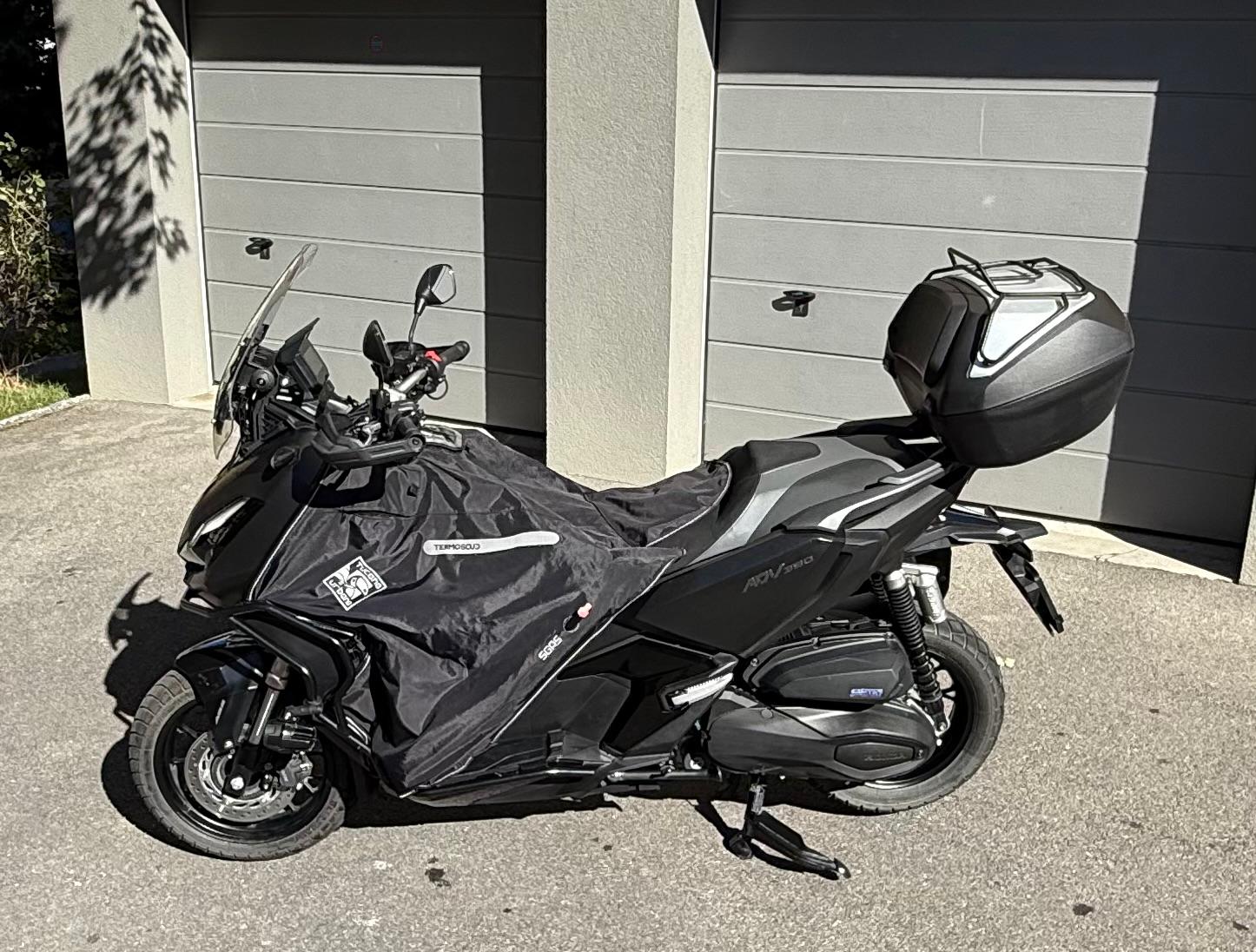 HONDA ADV 350-image-7